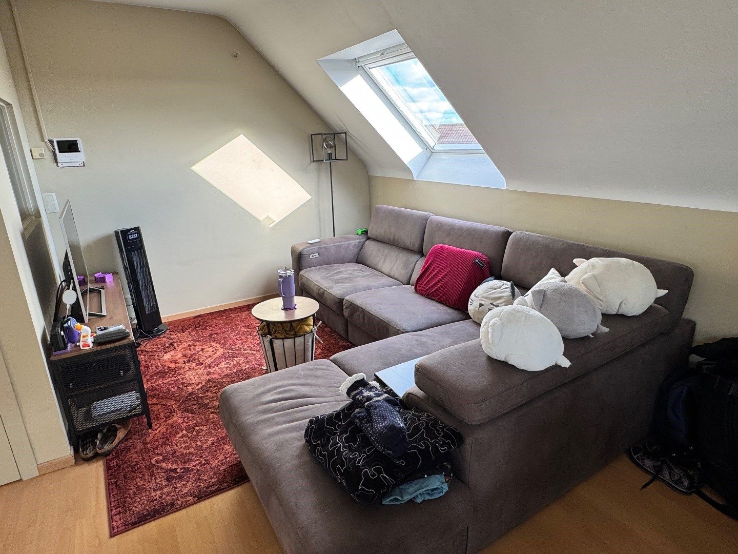 Instapklaar appartement met 2 slaapkamers te Aartrijke foto 4