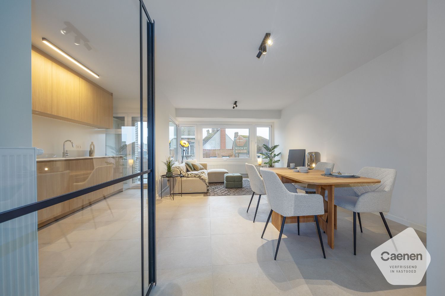 Gerenoveerd twee slaapkamer appartement op centrale ligging foto 10