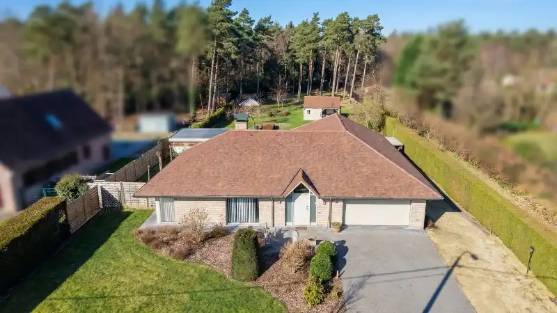 Villa van 349m² op 29a67ca met openluchtzwembad foto 12