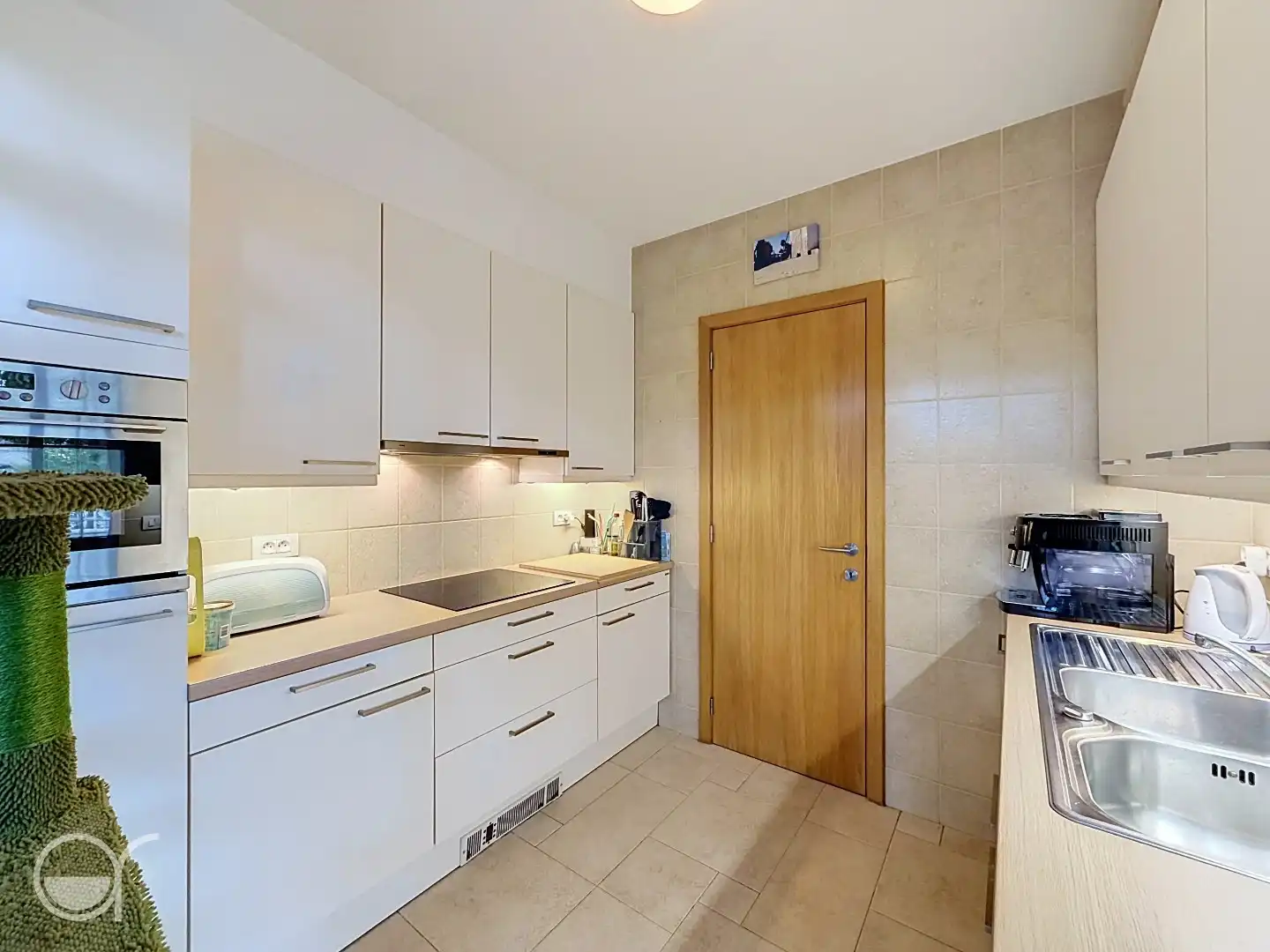 Gelijkvloers appartement met 2 slaapkamers, ruime tuin, garagebox en kelderberging in Gentbrugge foto 6