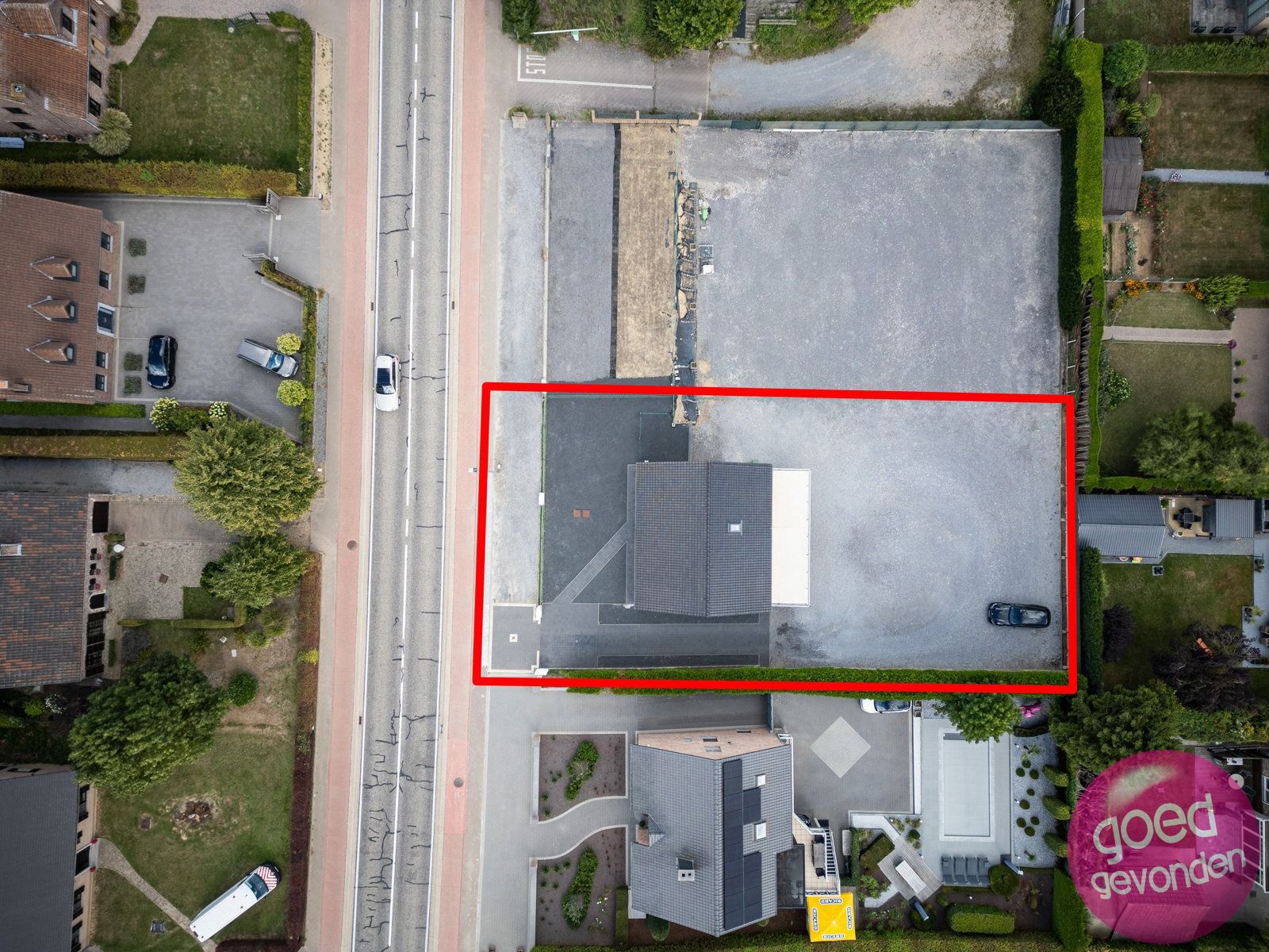WONING - WERKPLAATS - 4 SLK - 2 GARAGES - TERRAS - TUIN foto 29