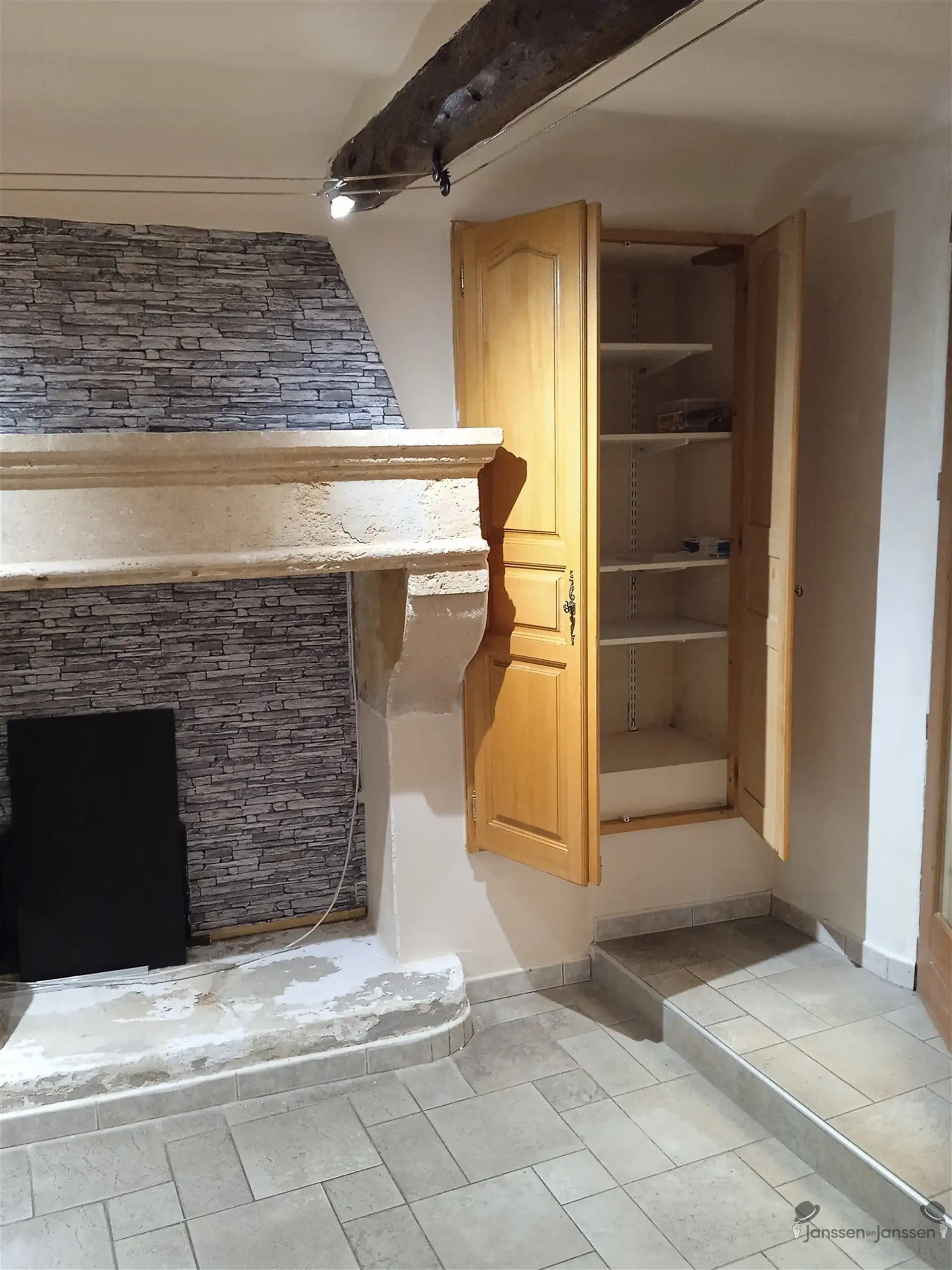 Volledig gerestaureerde en bemeubelde woning zuid Franse kust foto 5