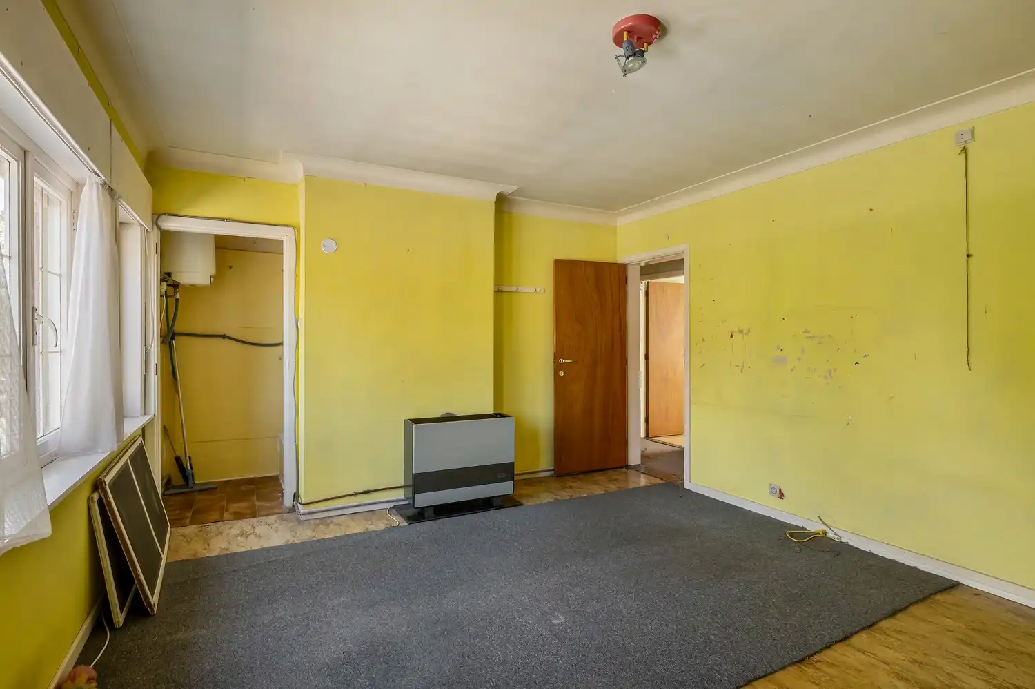 Te renoveren halfopen bebouwing op een perceel van 361 m². foto 21