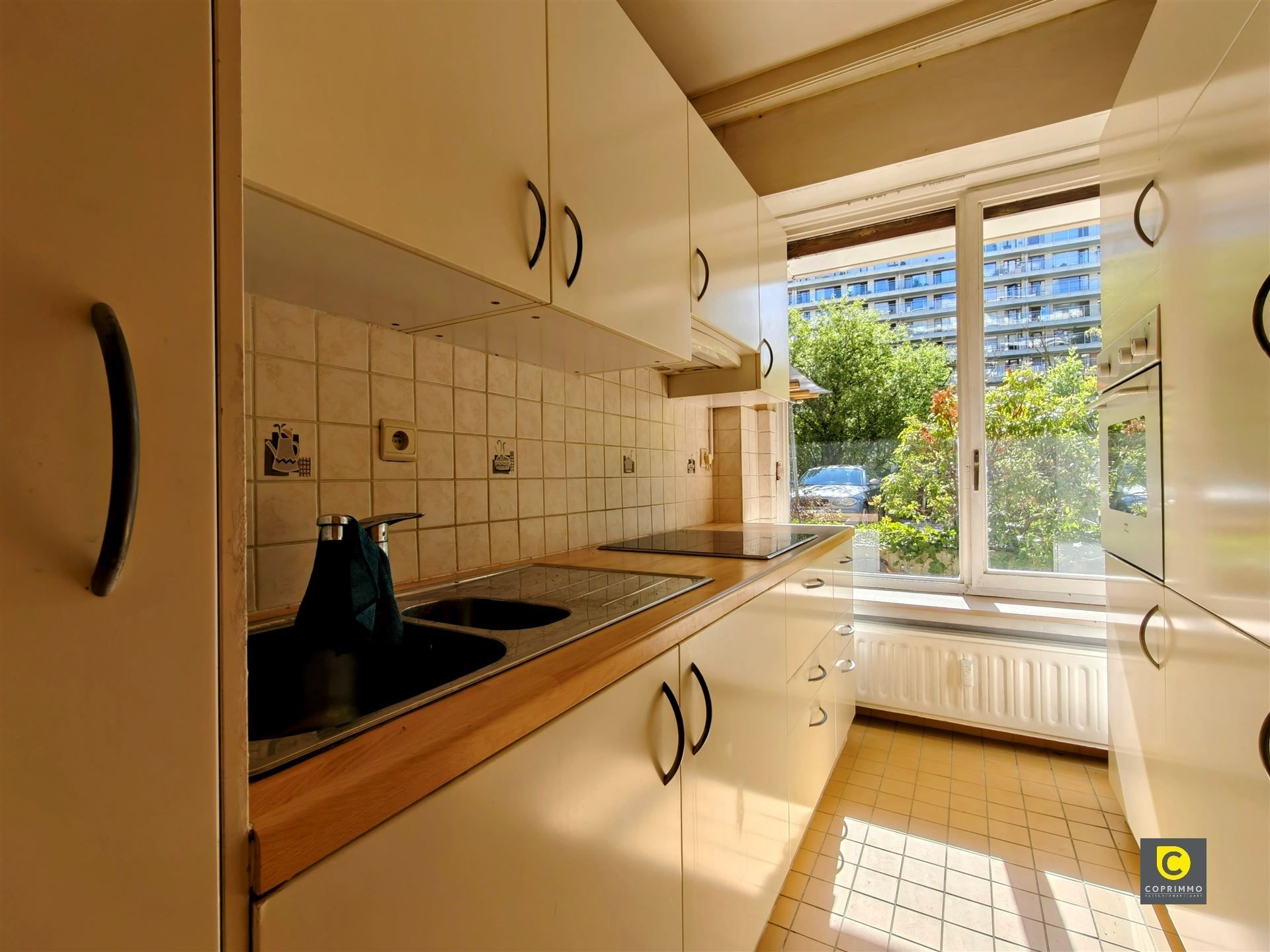 Ruim gelijkvloers 3 slaapkamer app foto 5