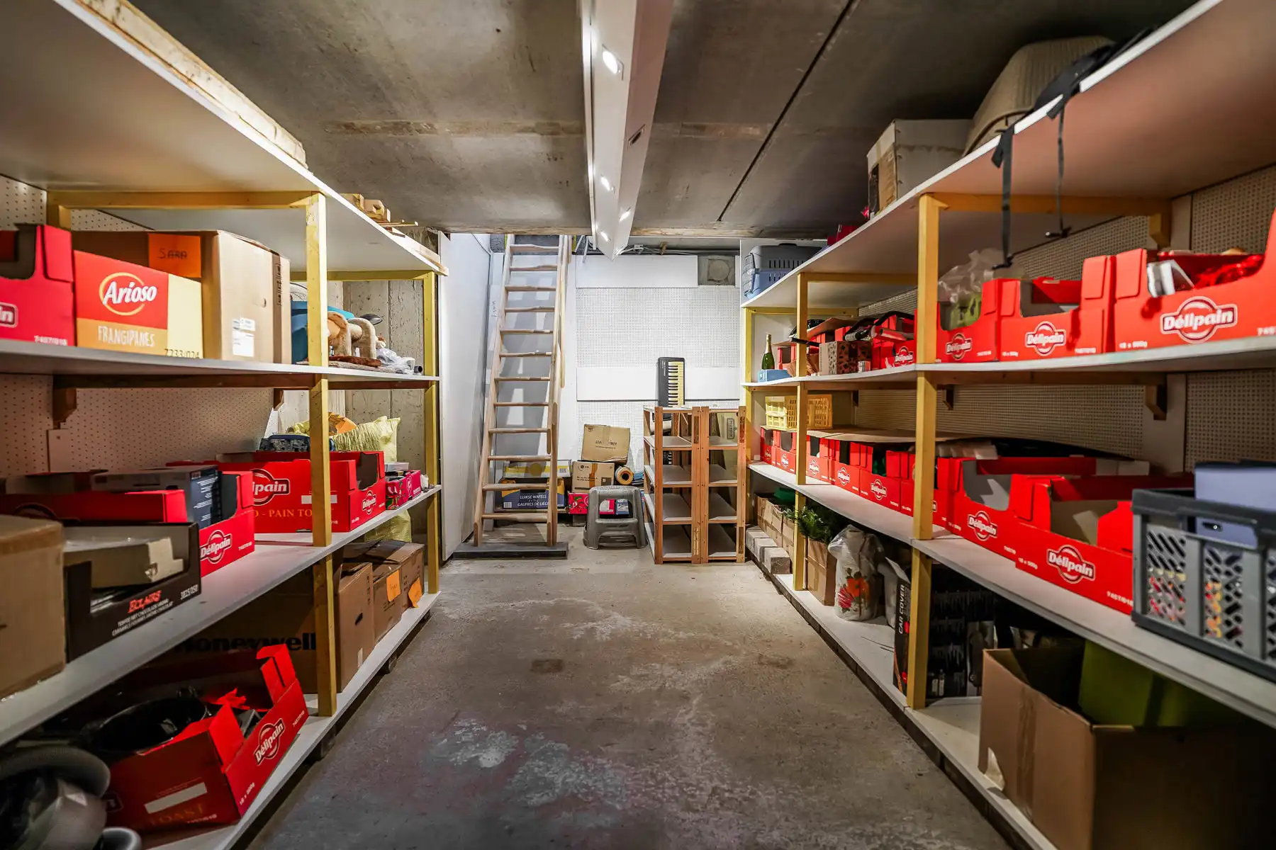 Knap gerenoveerde HOB- woning op toplocatie te Londerzeel. foto 17
