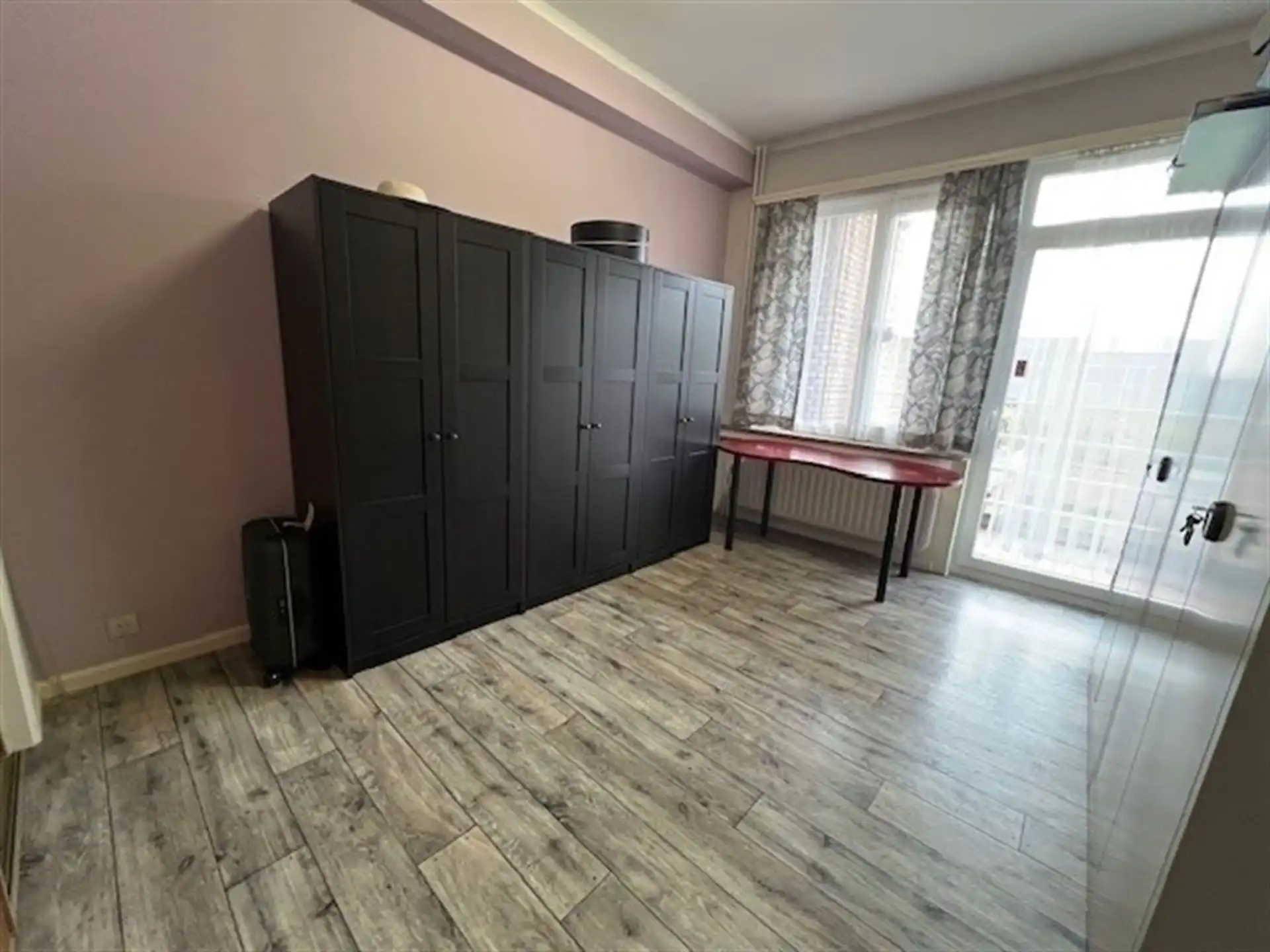 Riant 2-slaapappartement in hartje Hoboken! foto 9