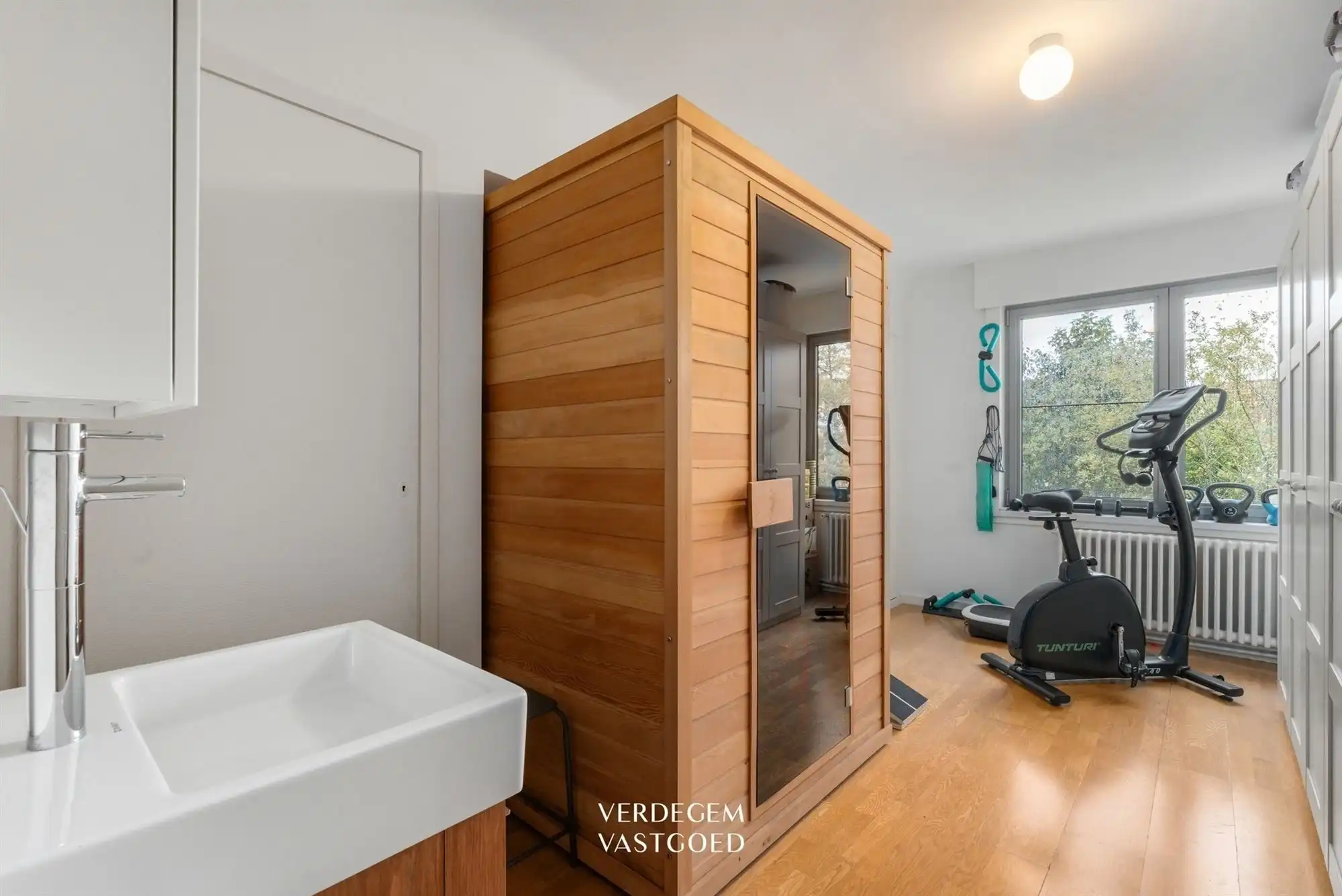 Prachtige villa met 5 slaapkamers en heerlijke tuin foto 14