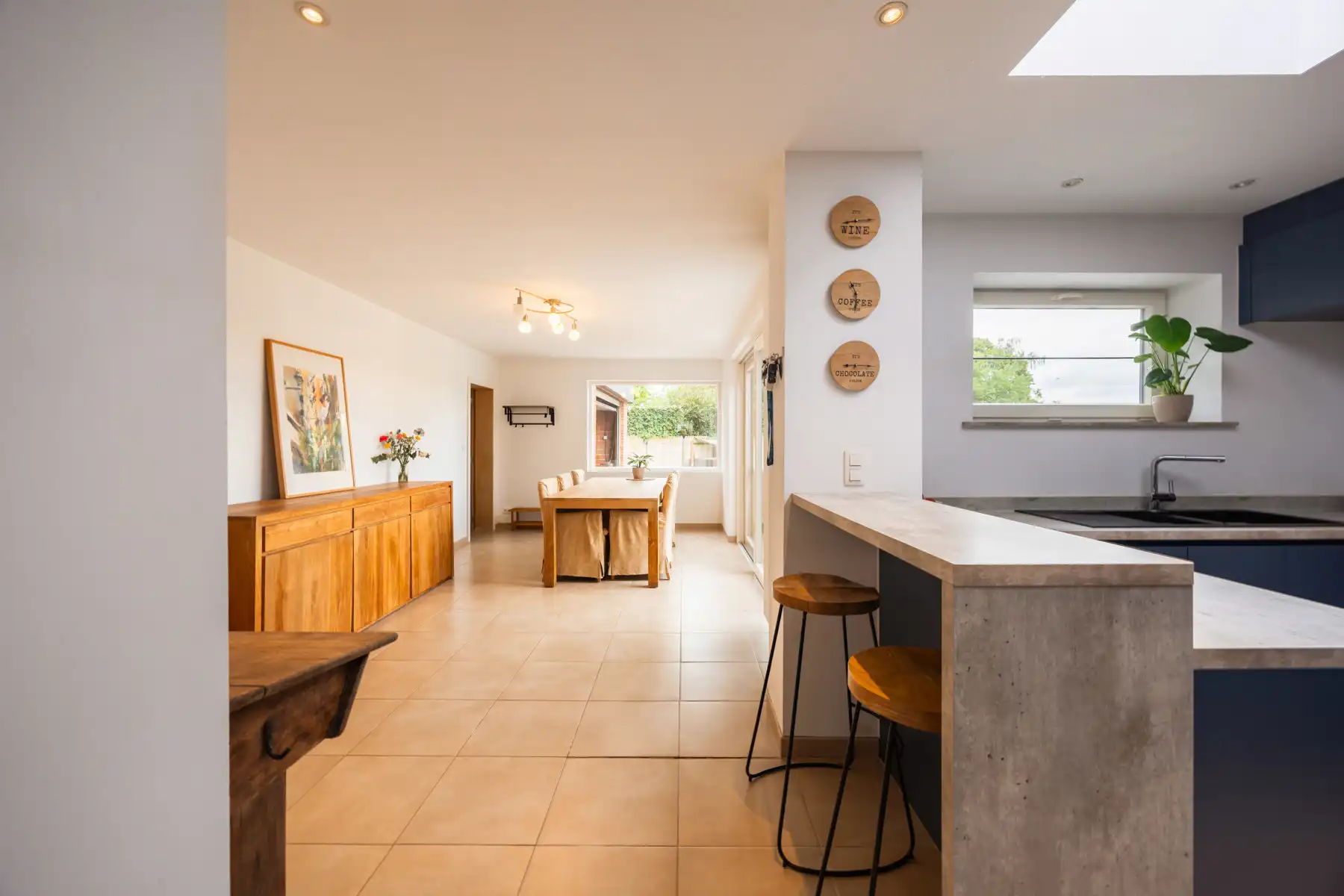 Gerenoveerde halfopen bebouwing met studio en ruime tuin foto 12