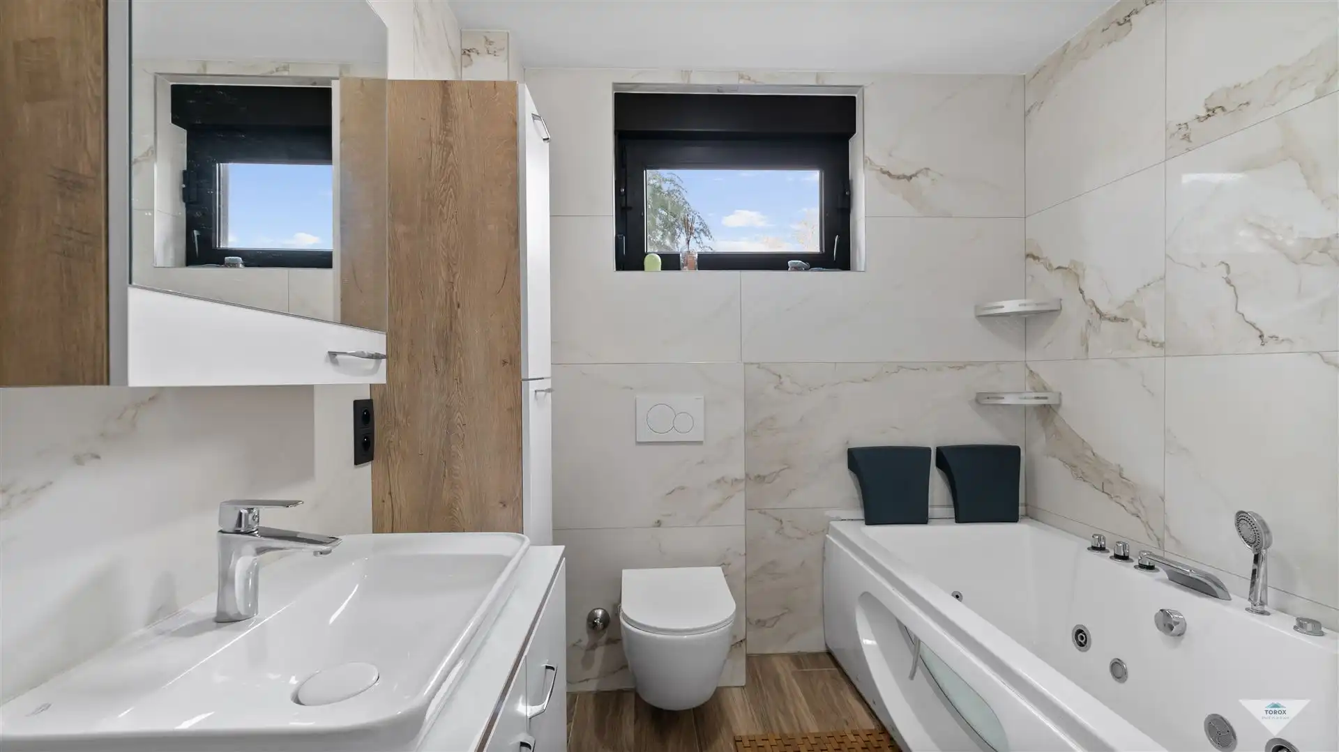 Ruime, instapklare woning met centrale ligging foto 16