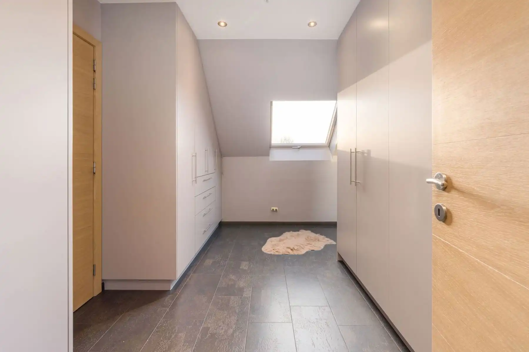 Recente woning te Zomergem met alle comfort aanwezig! foto 21