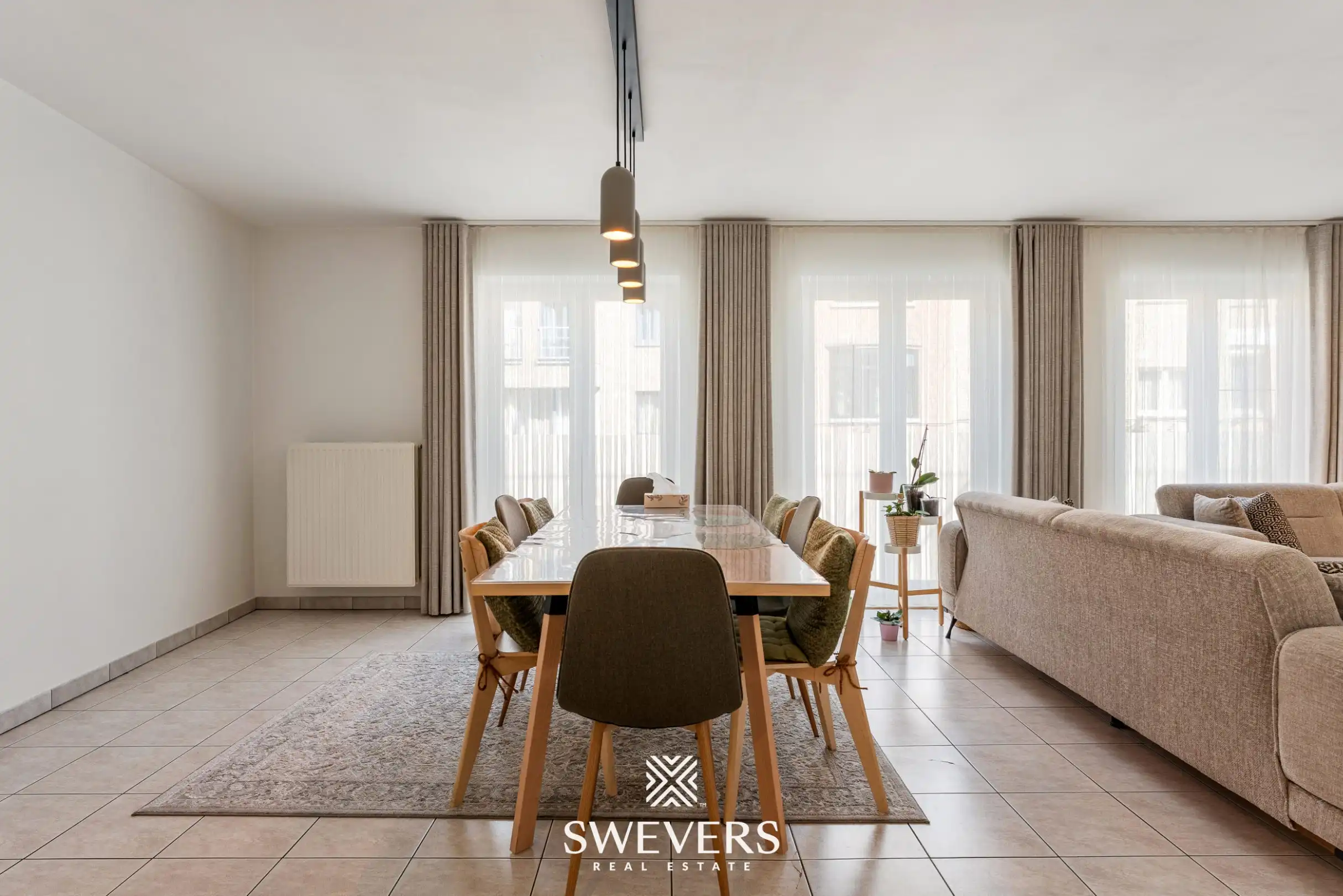 Gerenoveerd 2-slaapkamerappartement met ZW-terras vlak bij Hasselt centrum foto 12