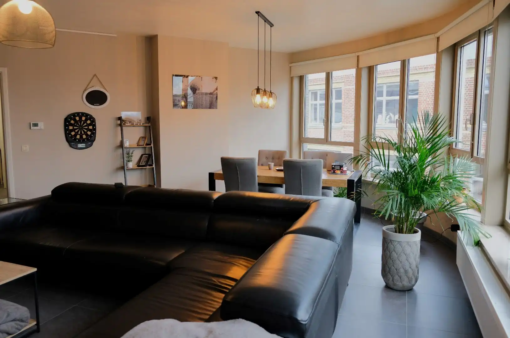 Stijlvol appartement op de 2e verdieping met 3 slaapkamers in het centrum van Zottegem foto 12