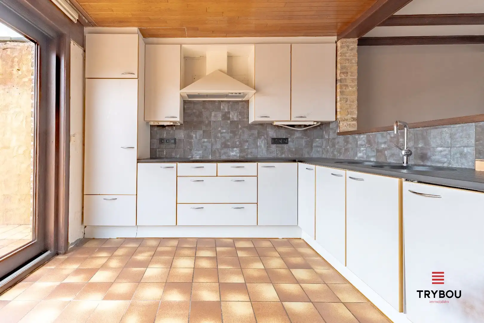 Rustig gelegen woning met 3 slaapkamers en gezellige tuin in Avekapelle! foto 5