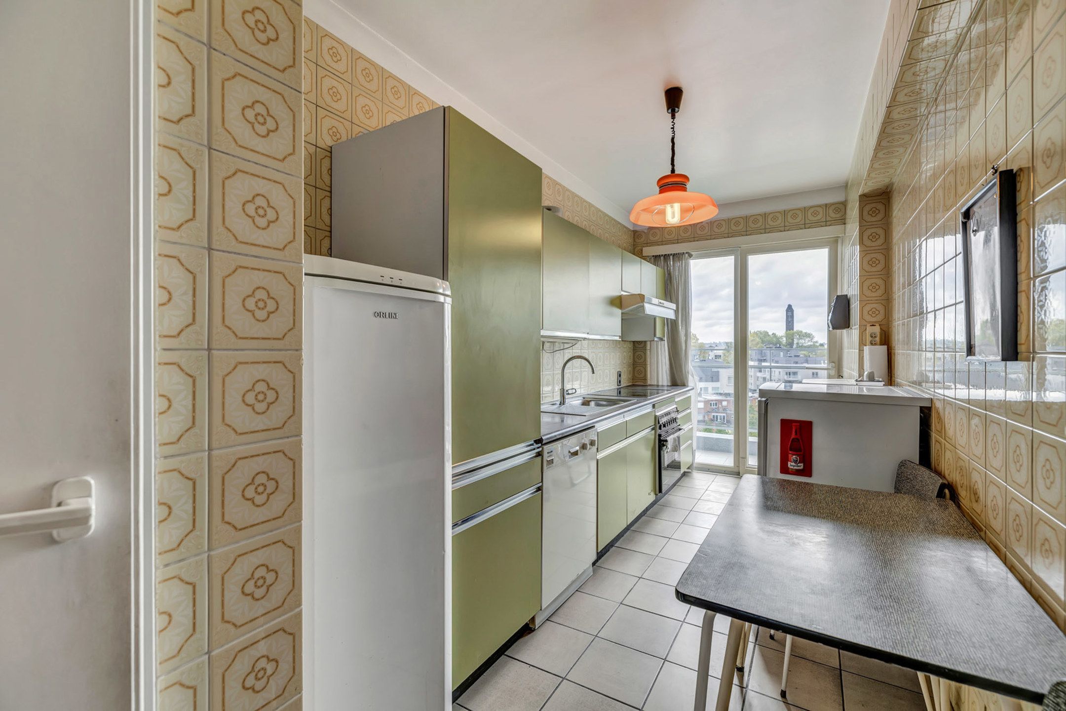 3-slaapkamer-appartement te koop in Molenbeek! foto 9