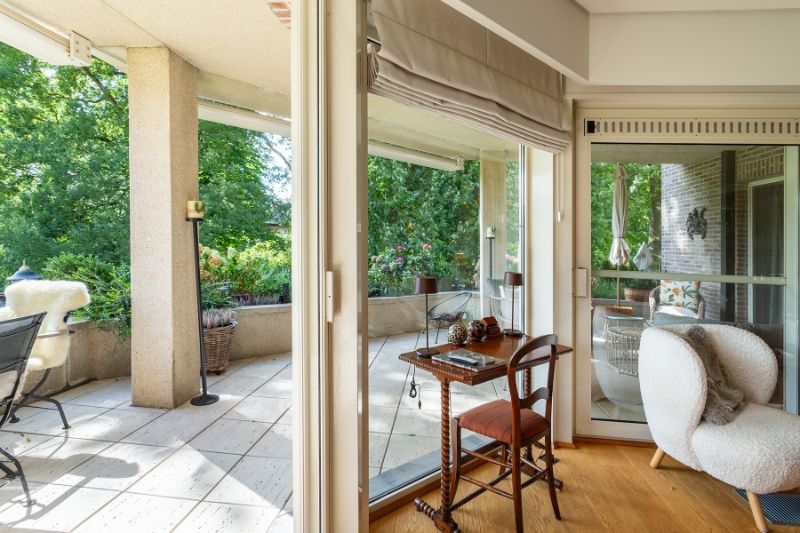 Riant, lumineus instapklaar 3 slaapkamer appartement in een oase van groen + P en ruim zonne-terras! foto 2