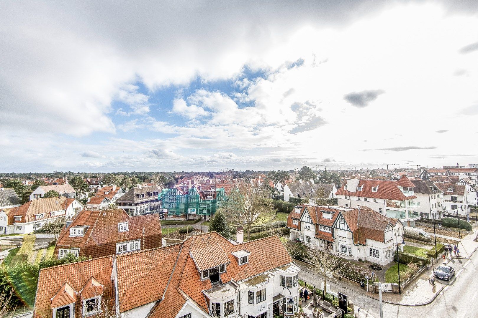 Zeer recent appartement met 1 slaapkamer gelegen op de Kustlaan met prachtig zicht over de villa's van het Zoute.  foto 11