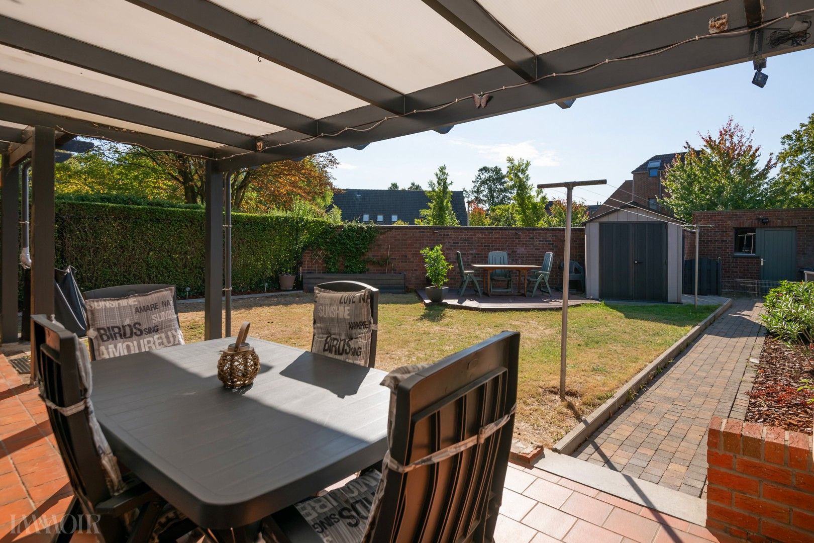 Charmante HOB met zuidgerichte tuin en garage in Brasschaat. foto 11