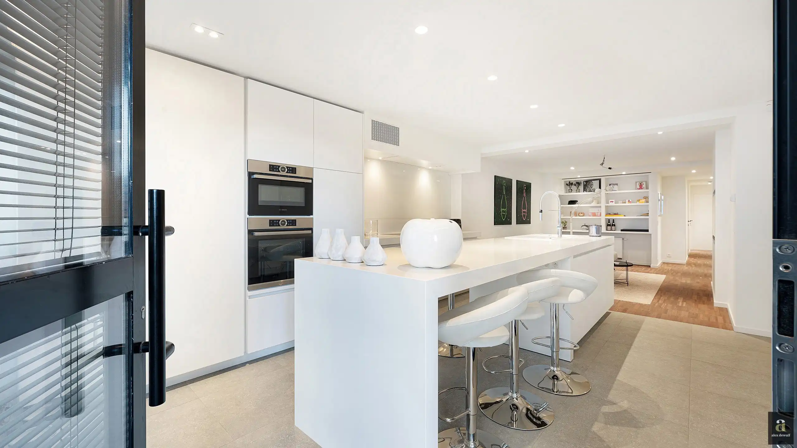 Stijlvol appartement met 3 slaapkamers en terras nabij Zoute. foto 3