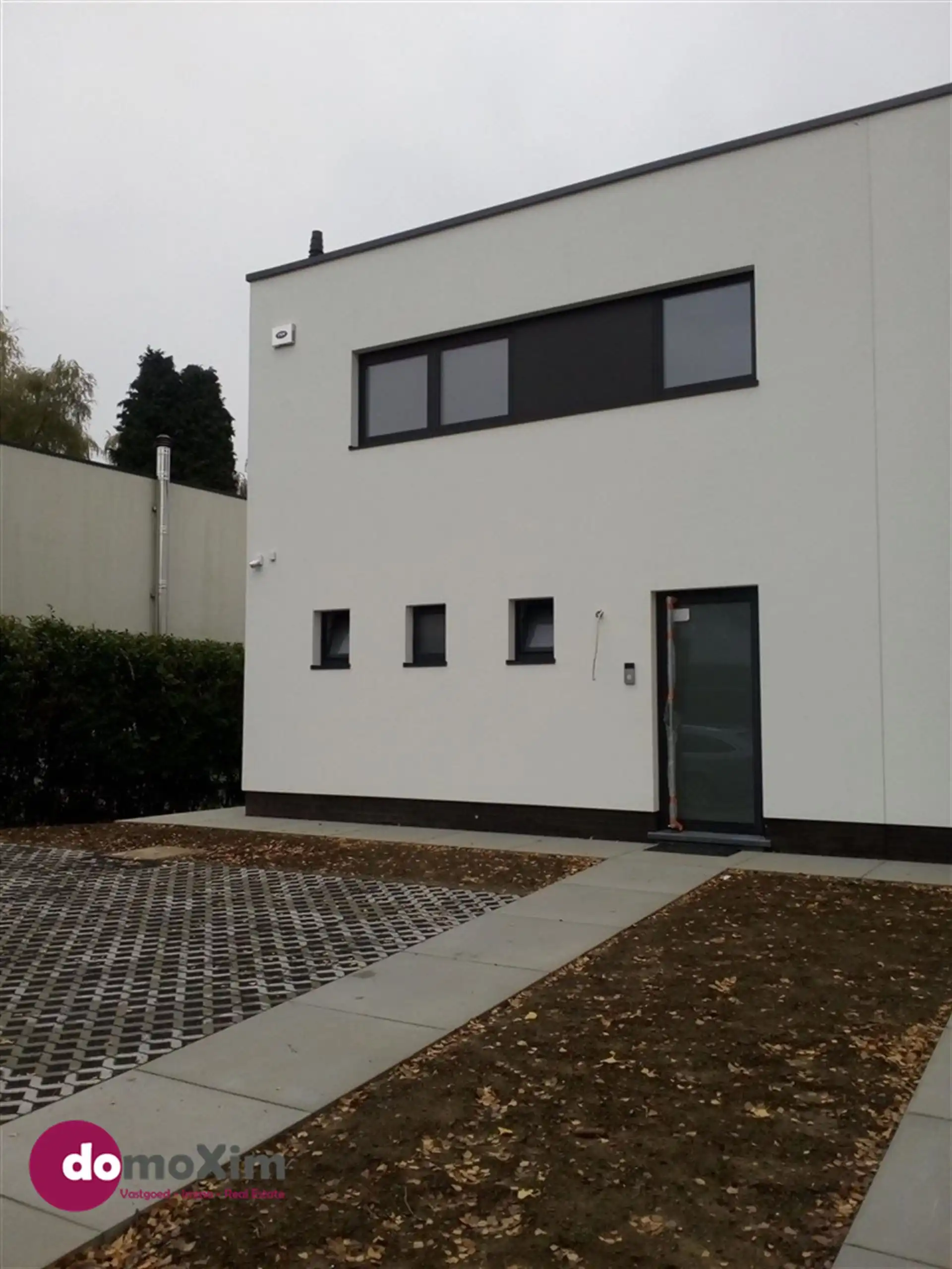 Moderne woning met 2 slaapkamers en ruime tuin gelegen in een residentiële buurt in Tervuren foto 2