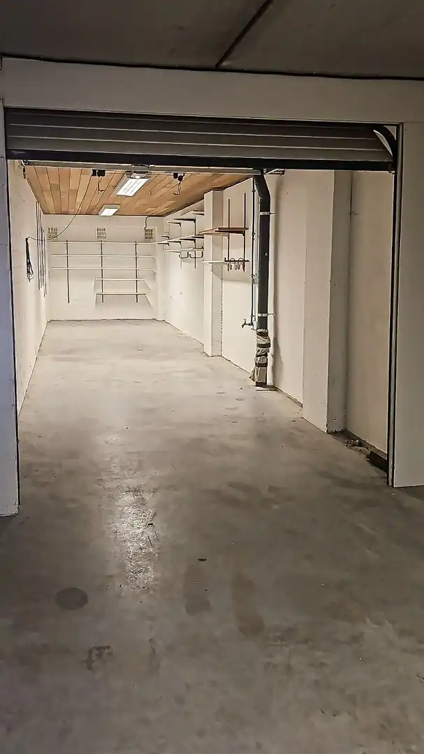 Garagebox te huur Jef Mennekenslaan 18 gelijkvloers foto 7