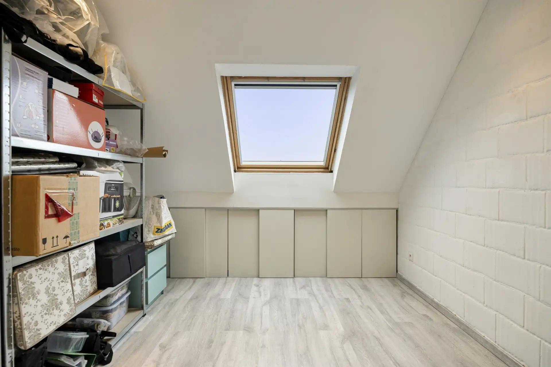 IN OPTIE! Recente, uitermate rustig gelegen woning met kwalitatieve afwerking! foto 16