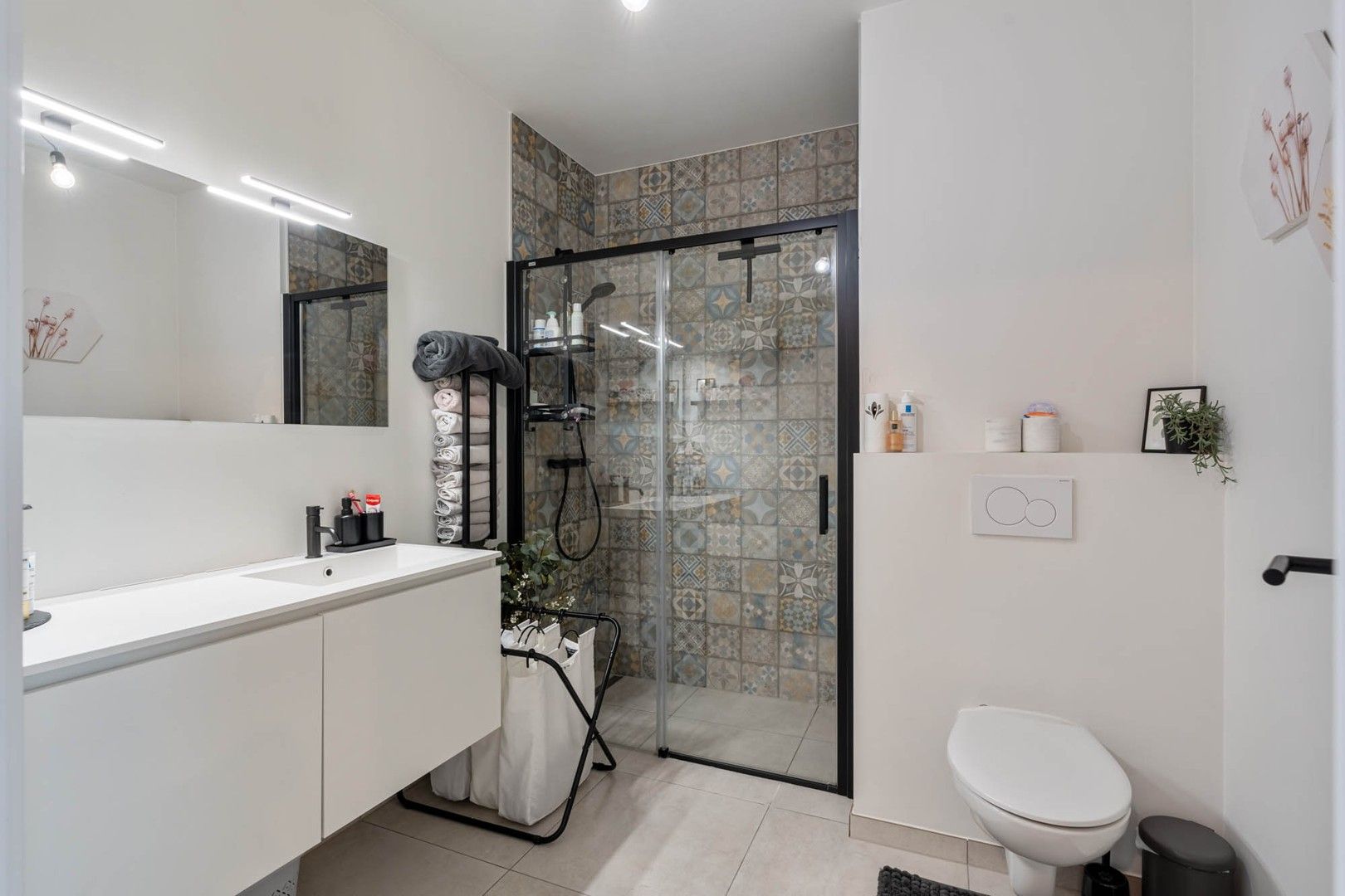 Modern & instapklaar appartement in Heusden-Zolder foto 11