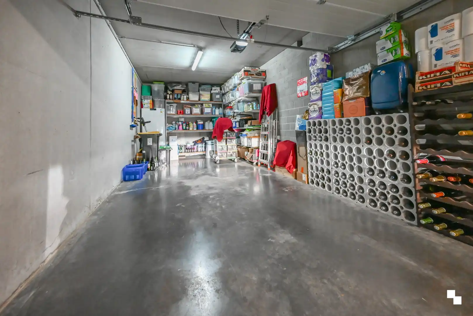 Uniek & bijna energieneutraal penthouse met riant terras te Bosmolens foto 21