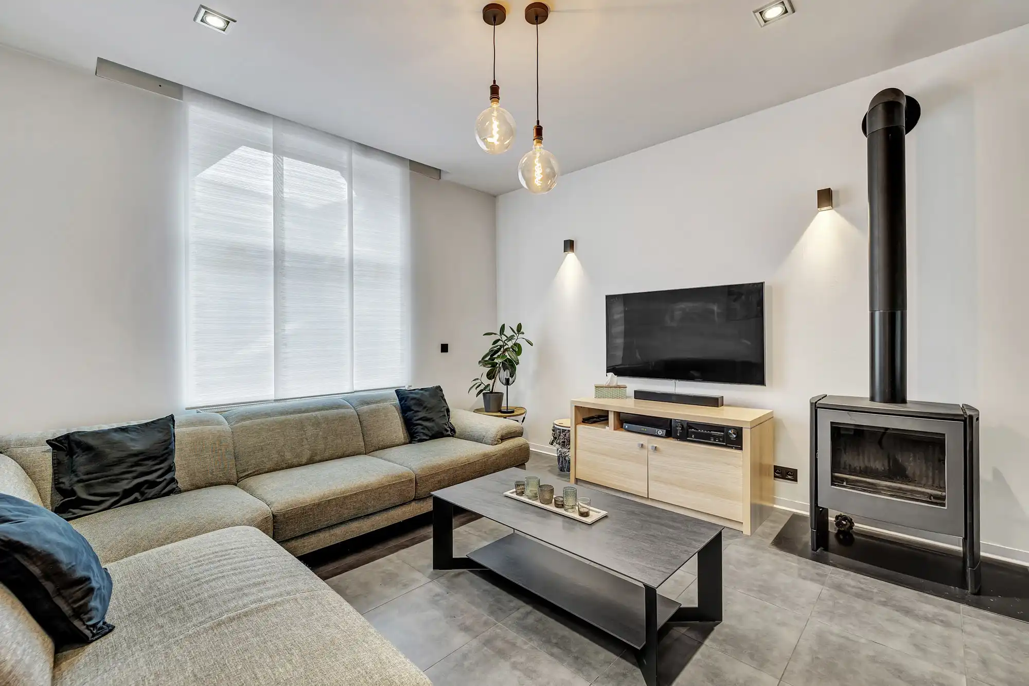 Instapklare halfopen woning met tuin en EPC C foto 5
