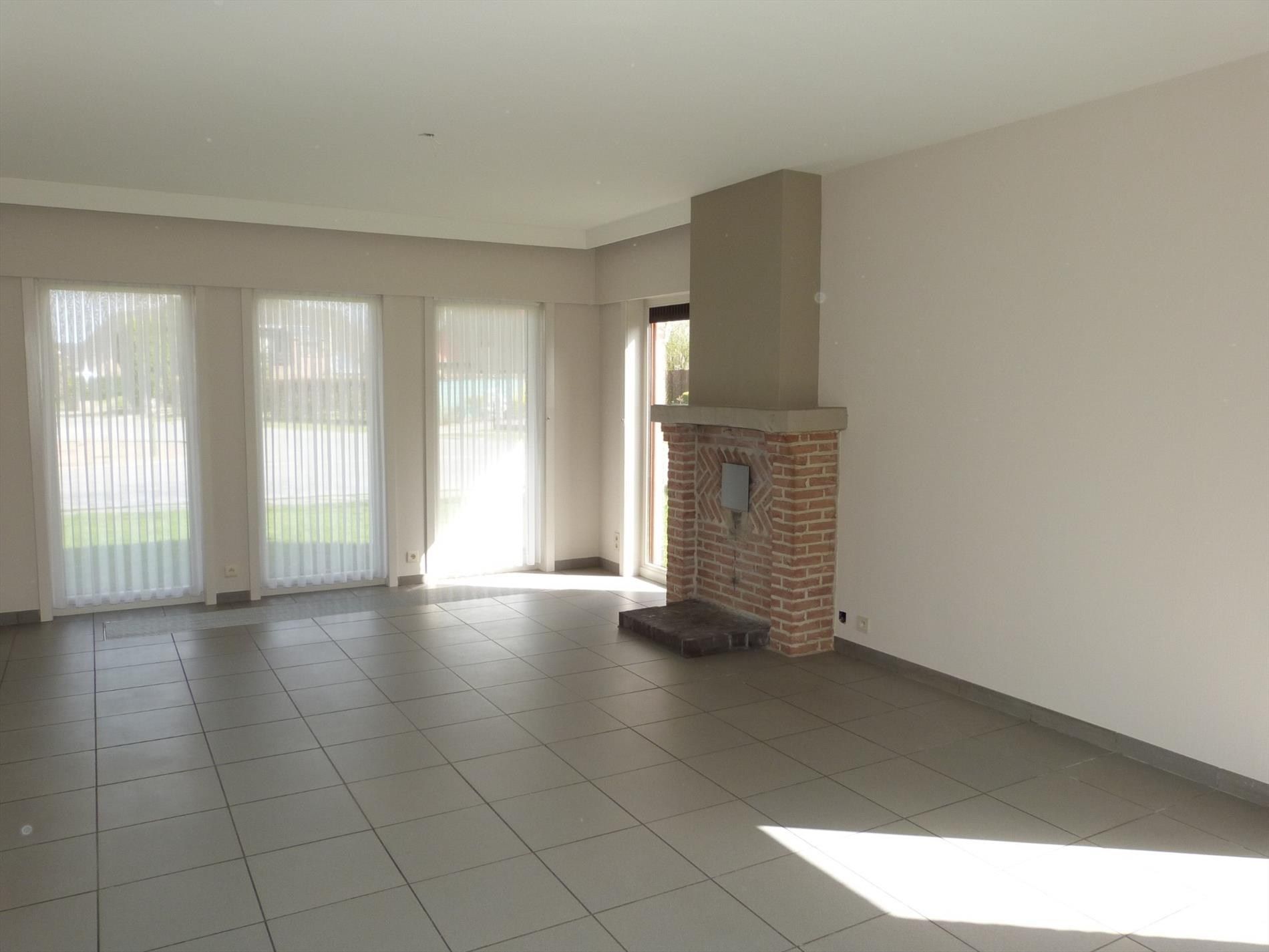 Alleenstaande woning met garage en tuin - rustige ligging foto 6