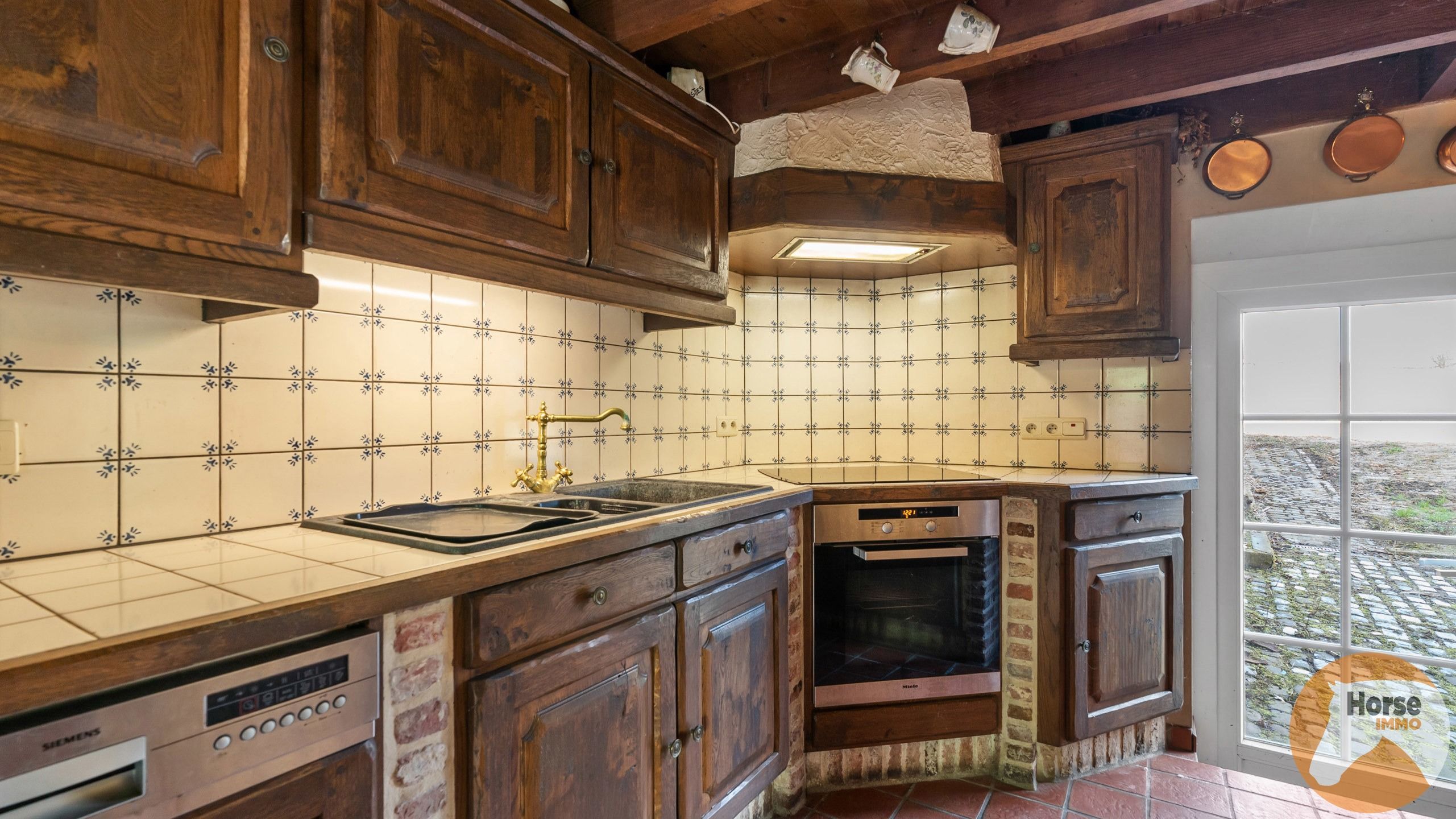 GALMAARDEN  - Unieke woning met grote werkplaats foto 9