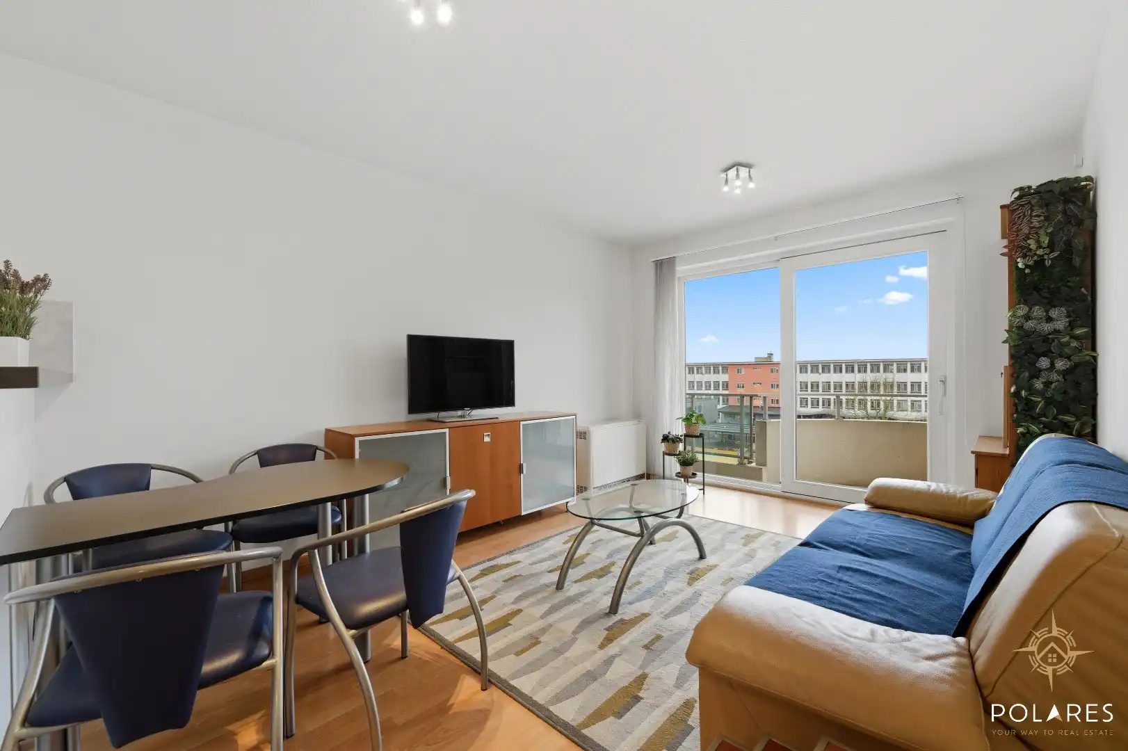 Goed gelegen appartement met zuidgericht terras foto 4