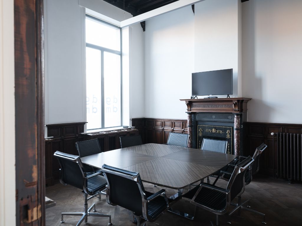 Neoclassicistisch herenhuis (438 m²) met een zuidwest gerichte tuin foto 6