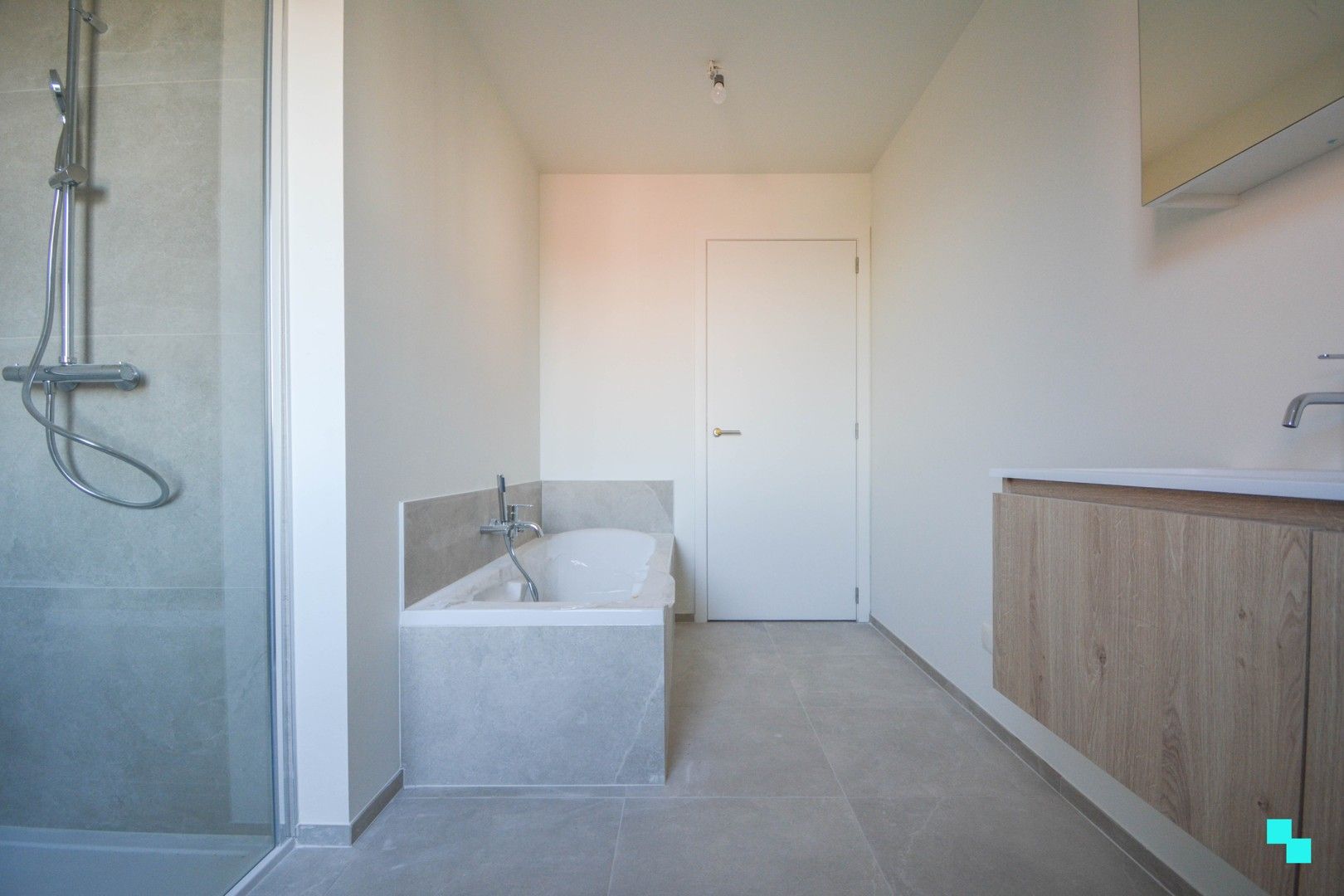 Energiezuinige, halfopen nieuwbouwwoning te Sleihage foto 19