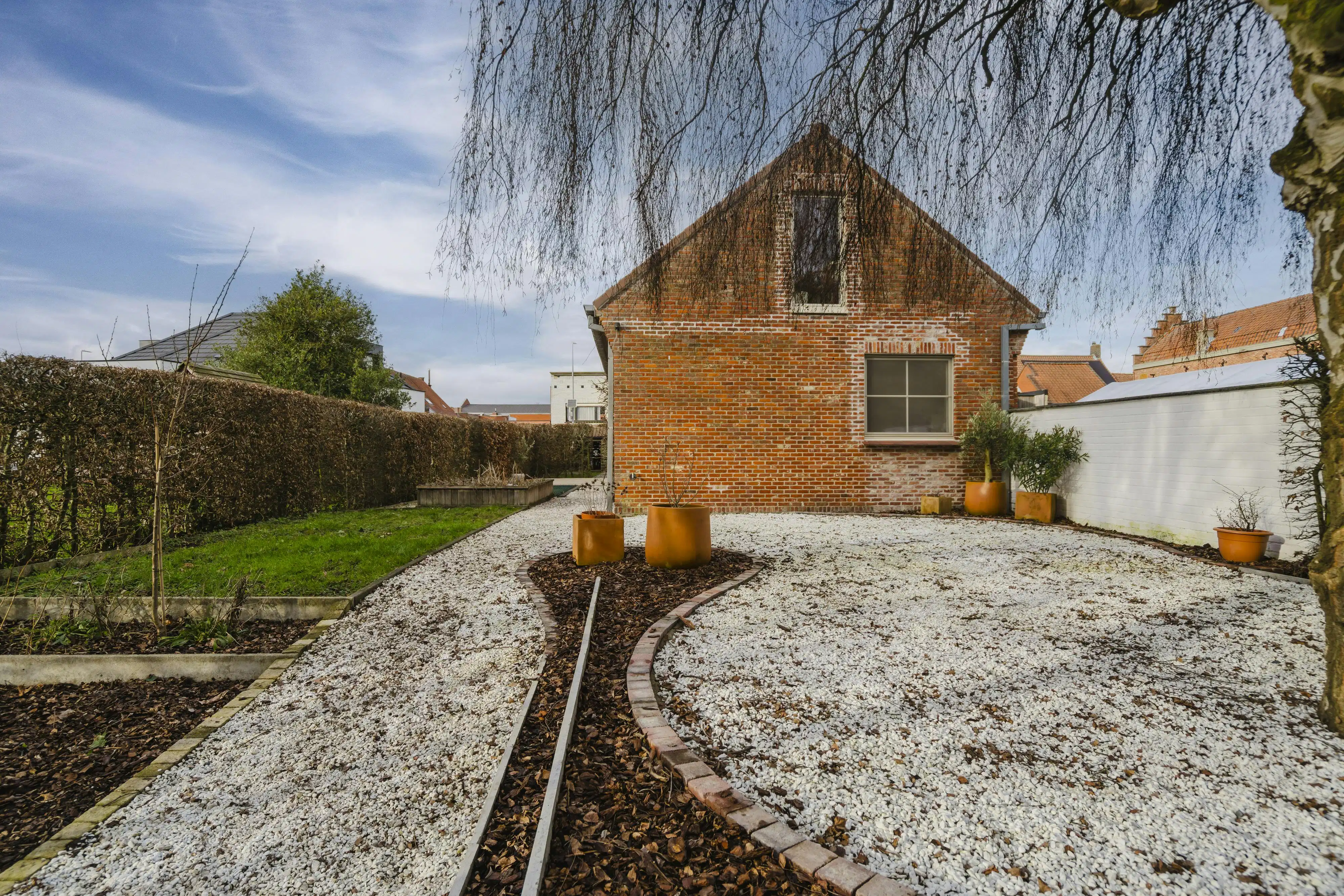 Instapklare halfopen bebouwing met 4 slk op 661m² in Wevelgem! foto 24