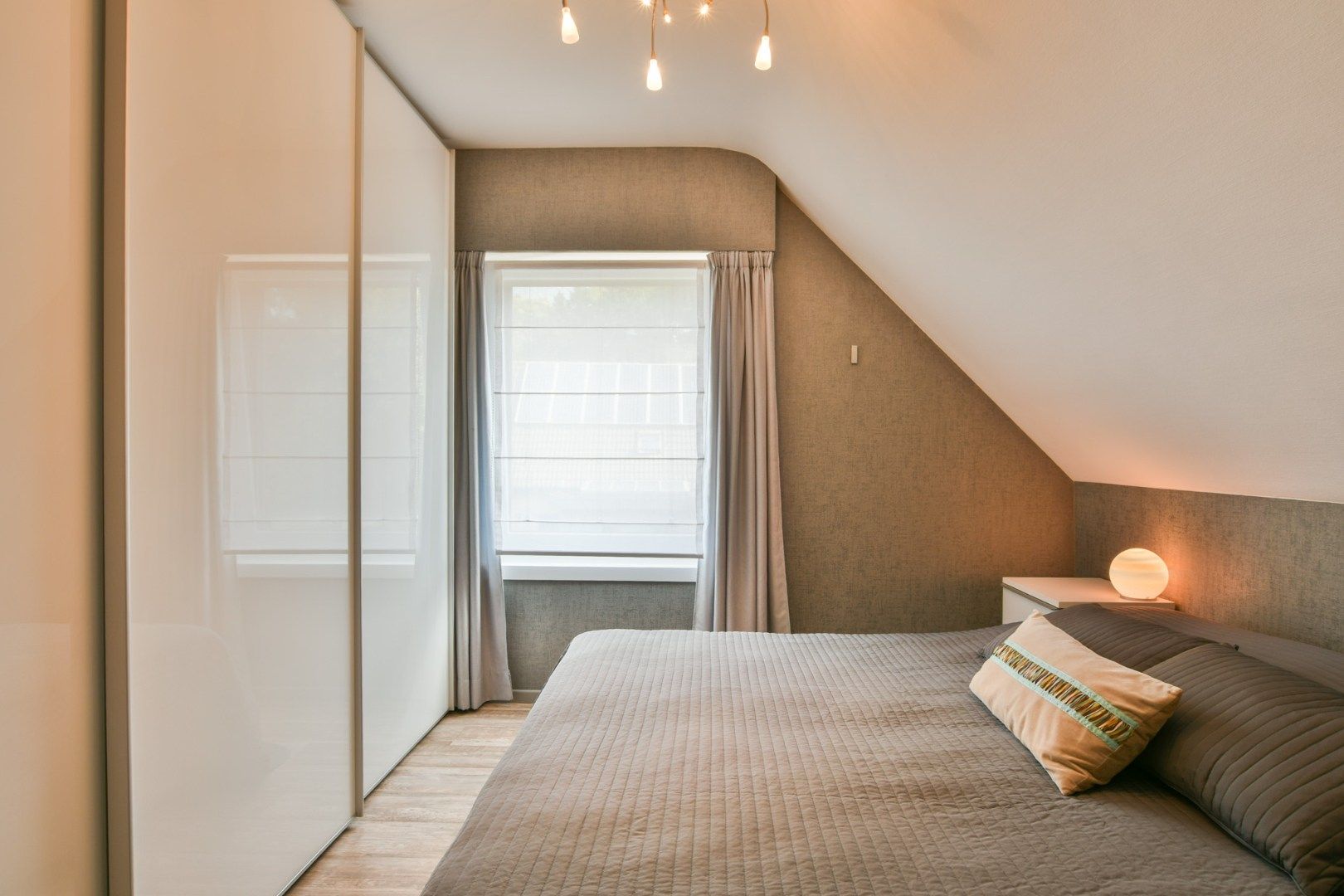 Prachtig onderhouden woning in een residentiële buurt foto 22