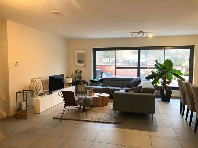 RECENT APPARTEMENT MET 1 SLAAPKAMER EN RUIM TERRAS TE ZELEM! foto 5
