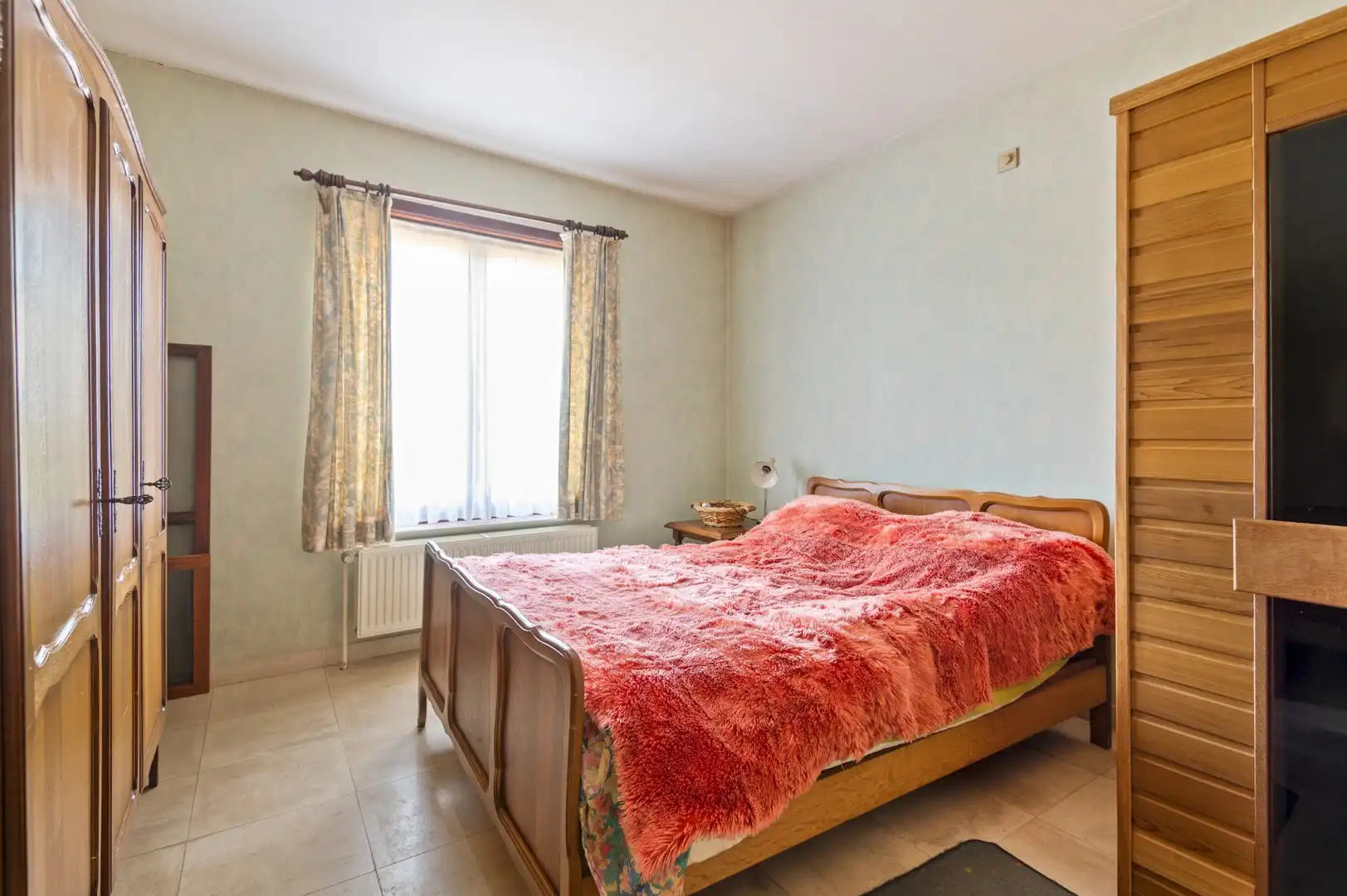 Gelijkvloerse woning op een perceel van 10180m²! foto 11
