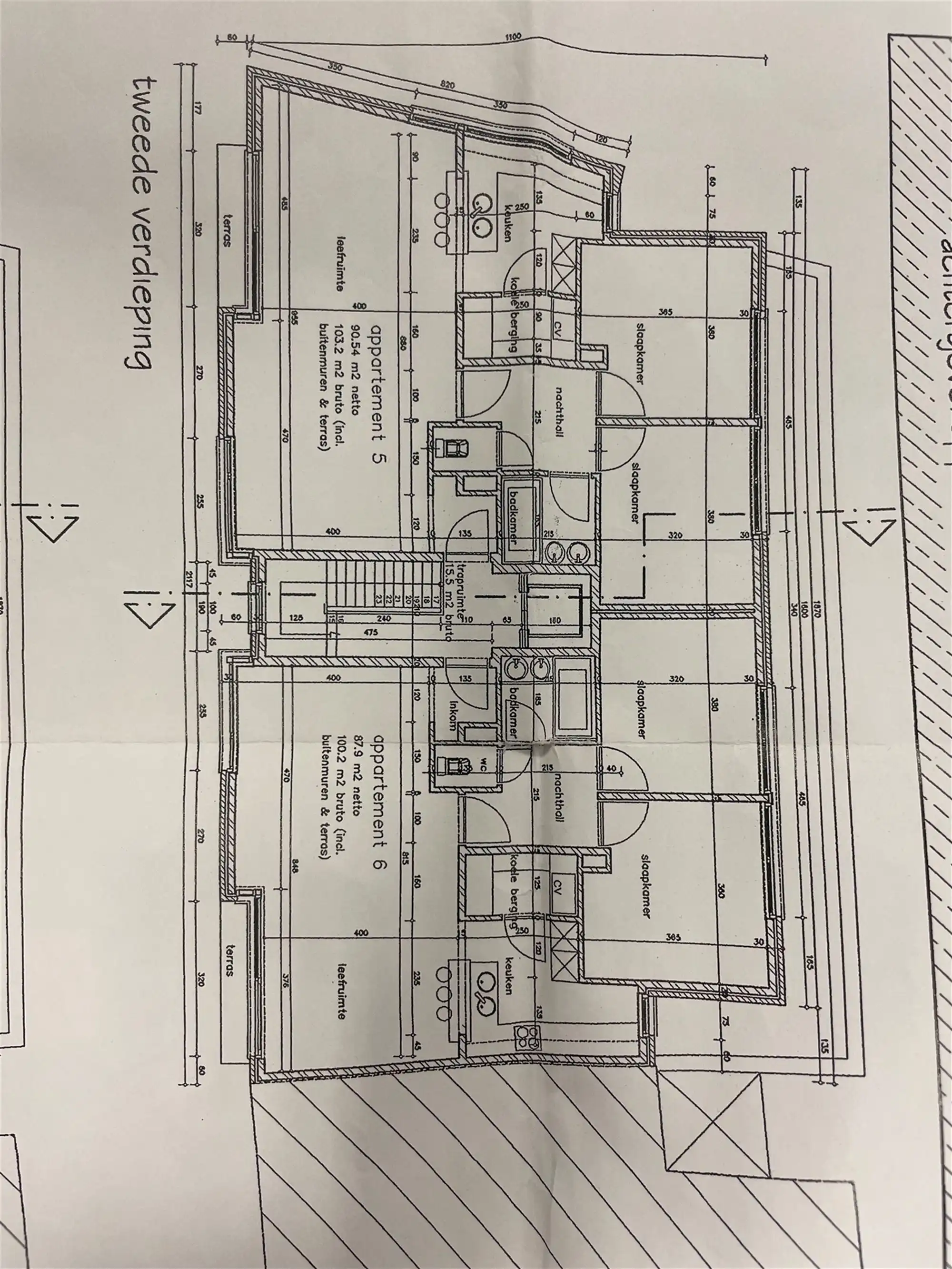 Modern 2 slpk met leuke tuin foto 9