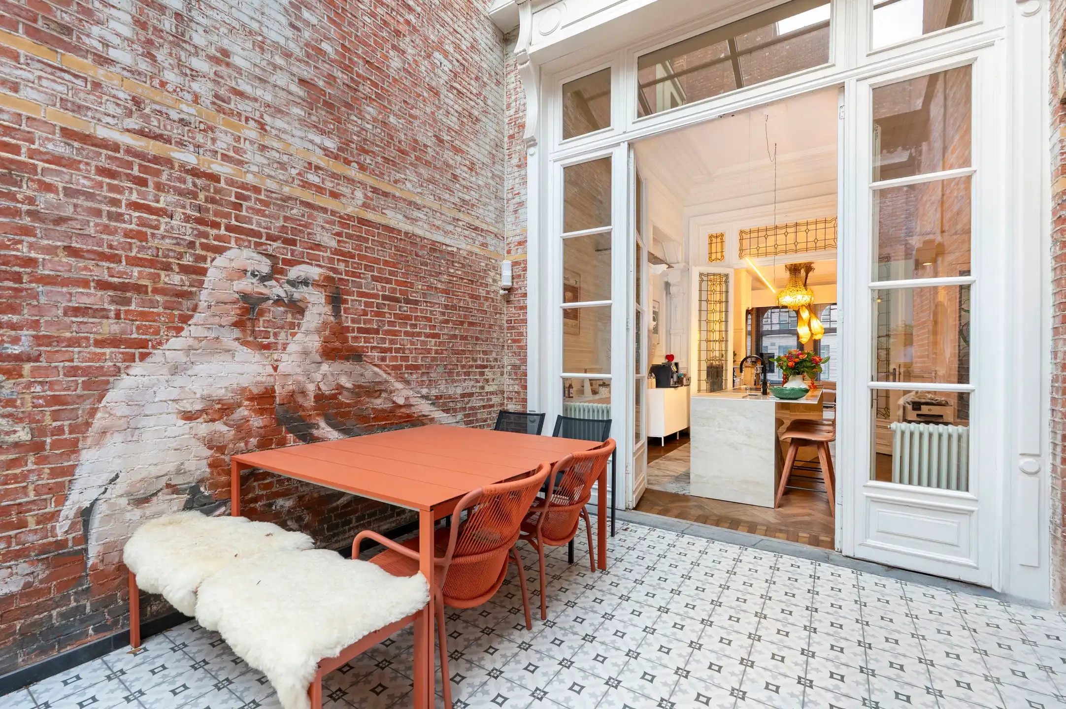 ANTWERPEN - Bijzonder herenhuis foto 24