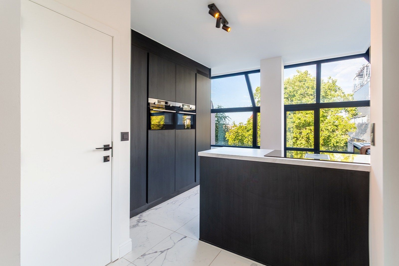 Penthouse met zonneterras in hartje Berchem foto 10