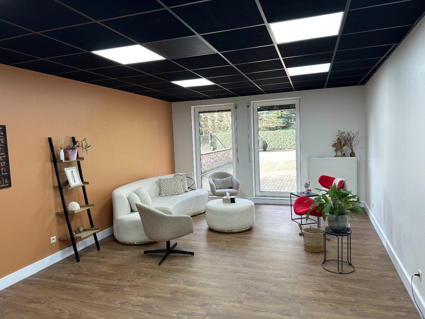 Unieke handelsruimte op toplocatie in Genk – 200m² flexibel in te richten foto 3