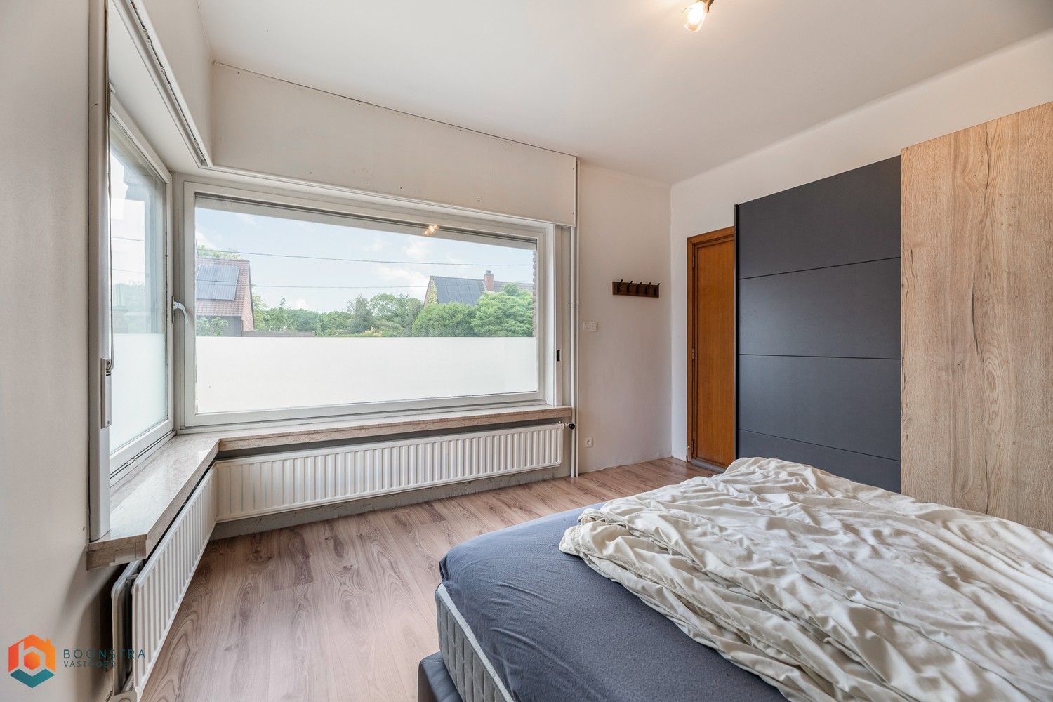 Woning met 3 slaapkamers en ruime garage foto 15