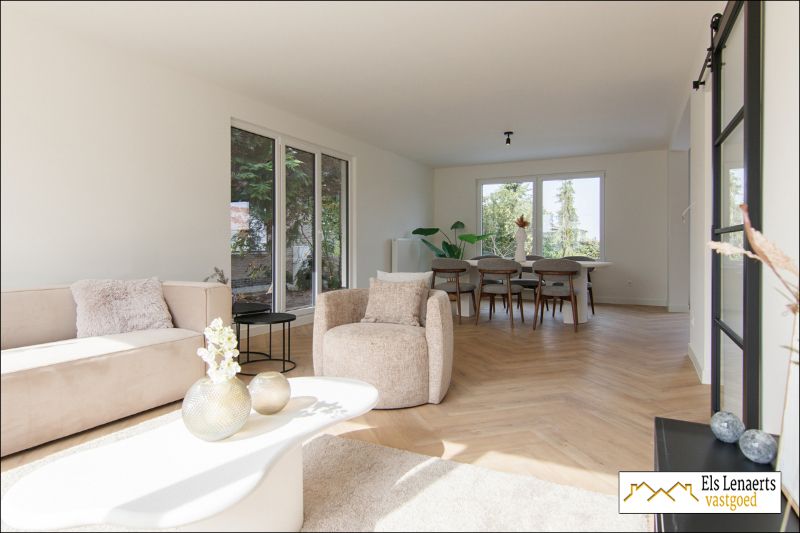 Prachtig gerenoveerde woning op topligging! foto 5
