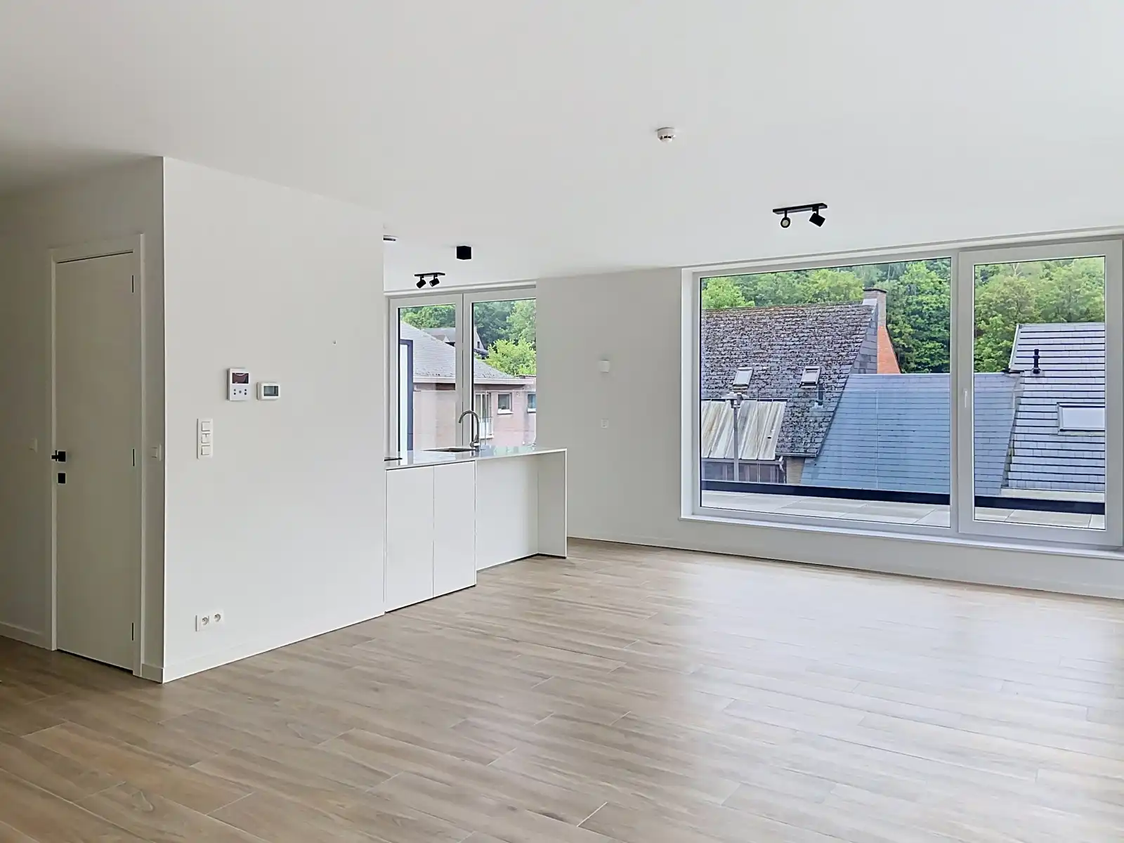 Appartement te huur foto {{pictureIndex}}