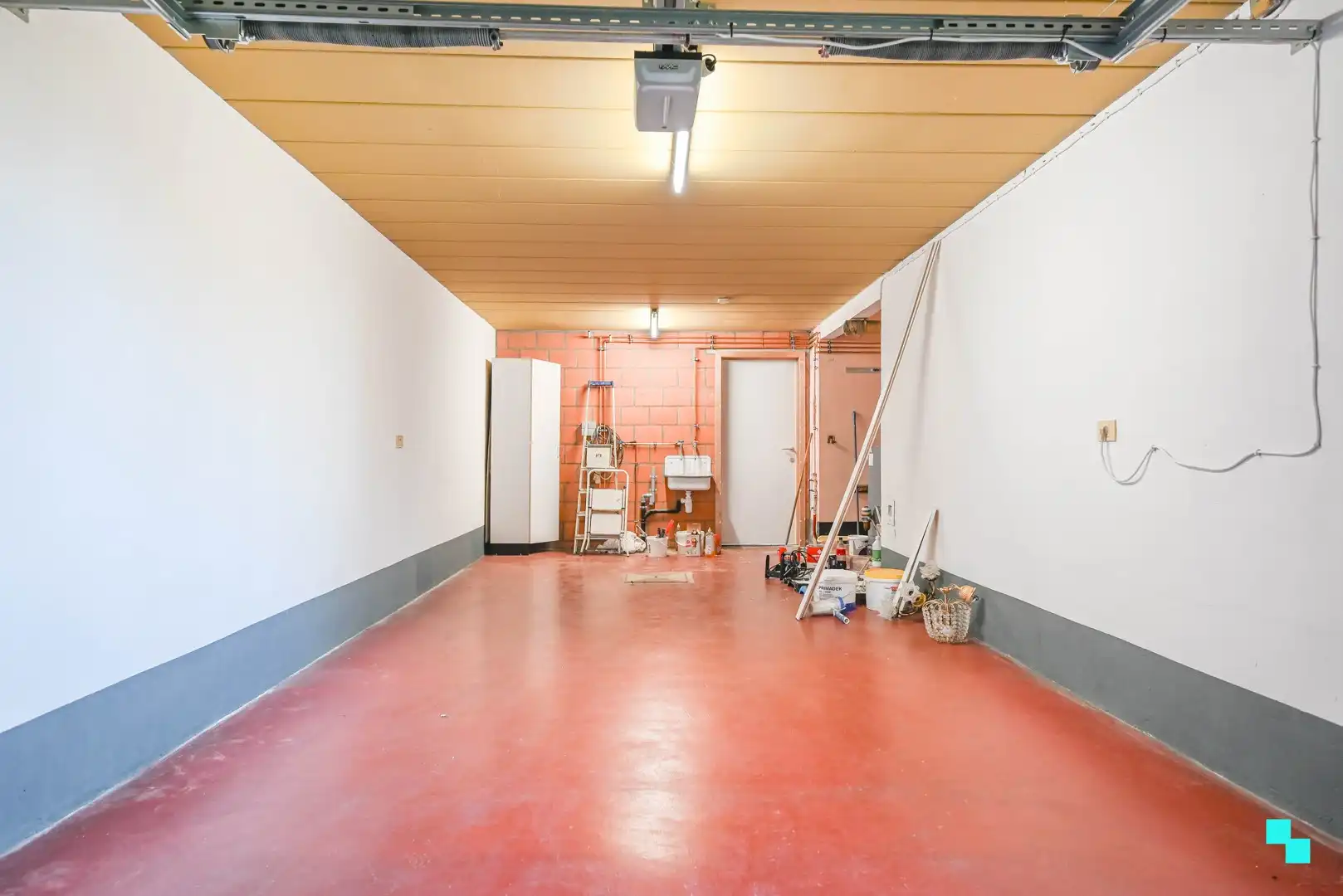 Recent gerenoveerde halfopen bebouwing foto 30