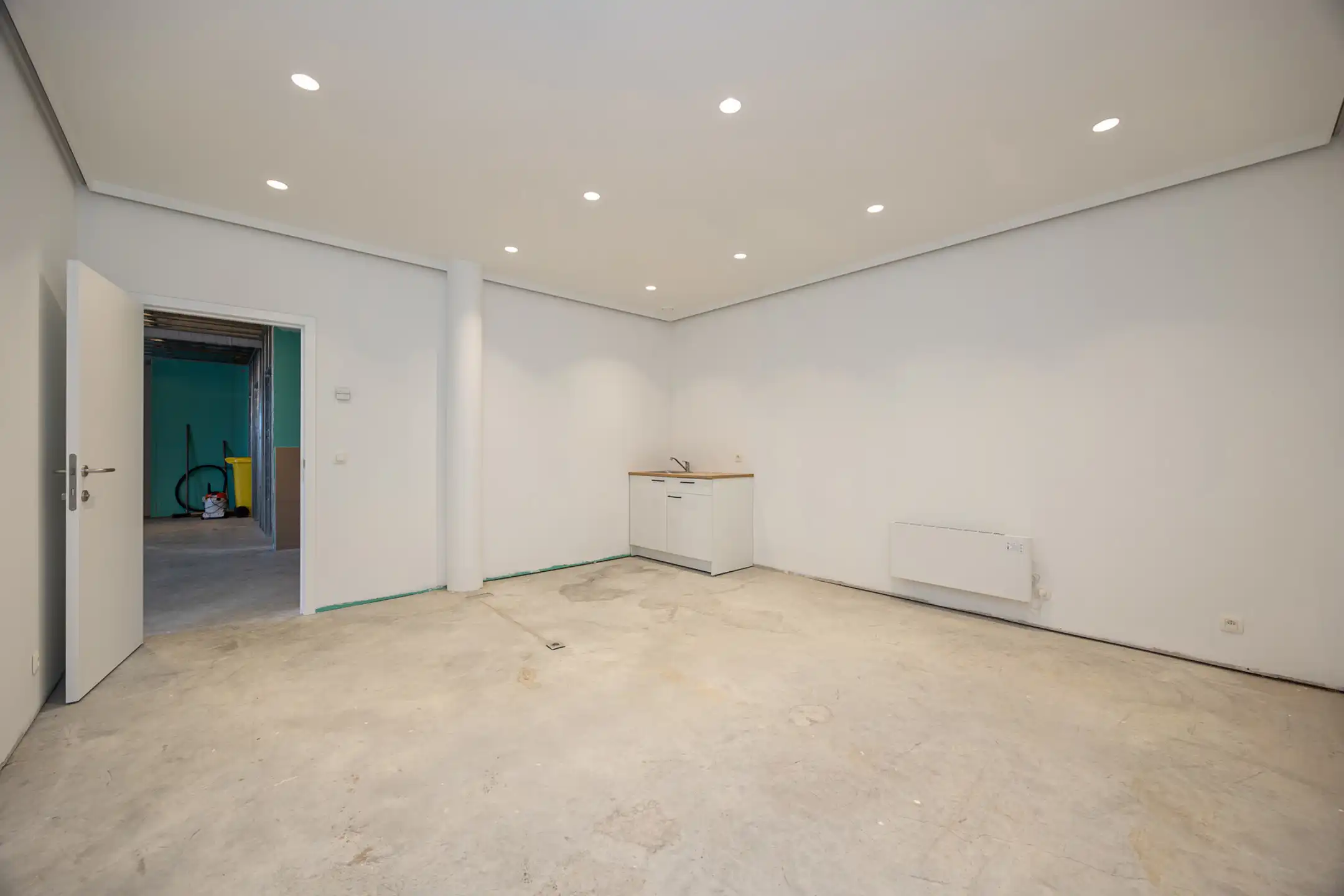 Loft met magazijn en kantoorruimte te Bonheiden foto 29