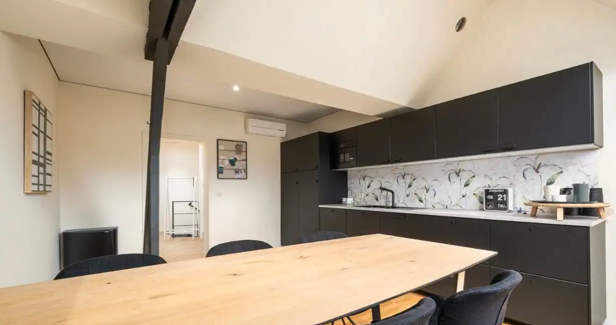 HIGH-END KANTOOR TUSSEN BRUSSEL EN GENT foto 18