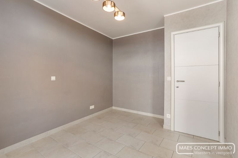 Investeringsappartement in hartje Anzegem foto 9