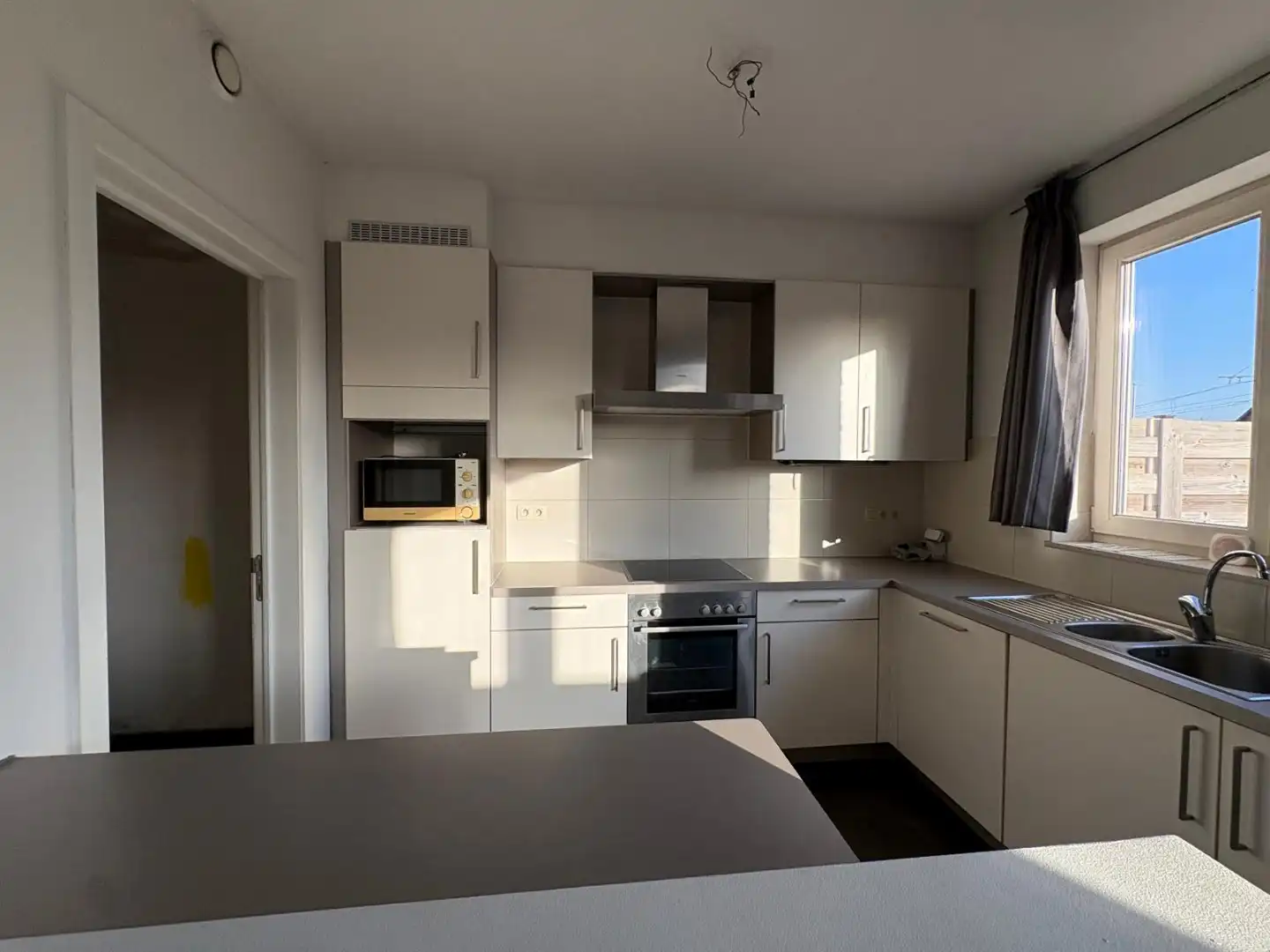 Ruim, energiezuinig appartement met 2 slpks, groot terras en autostaanplaats!  foto 5