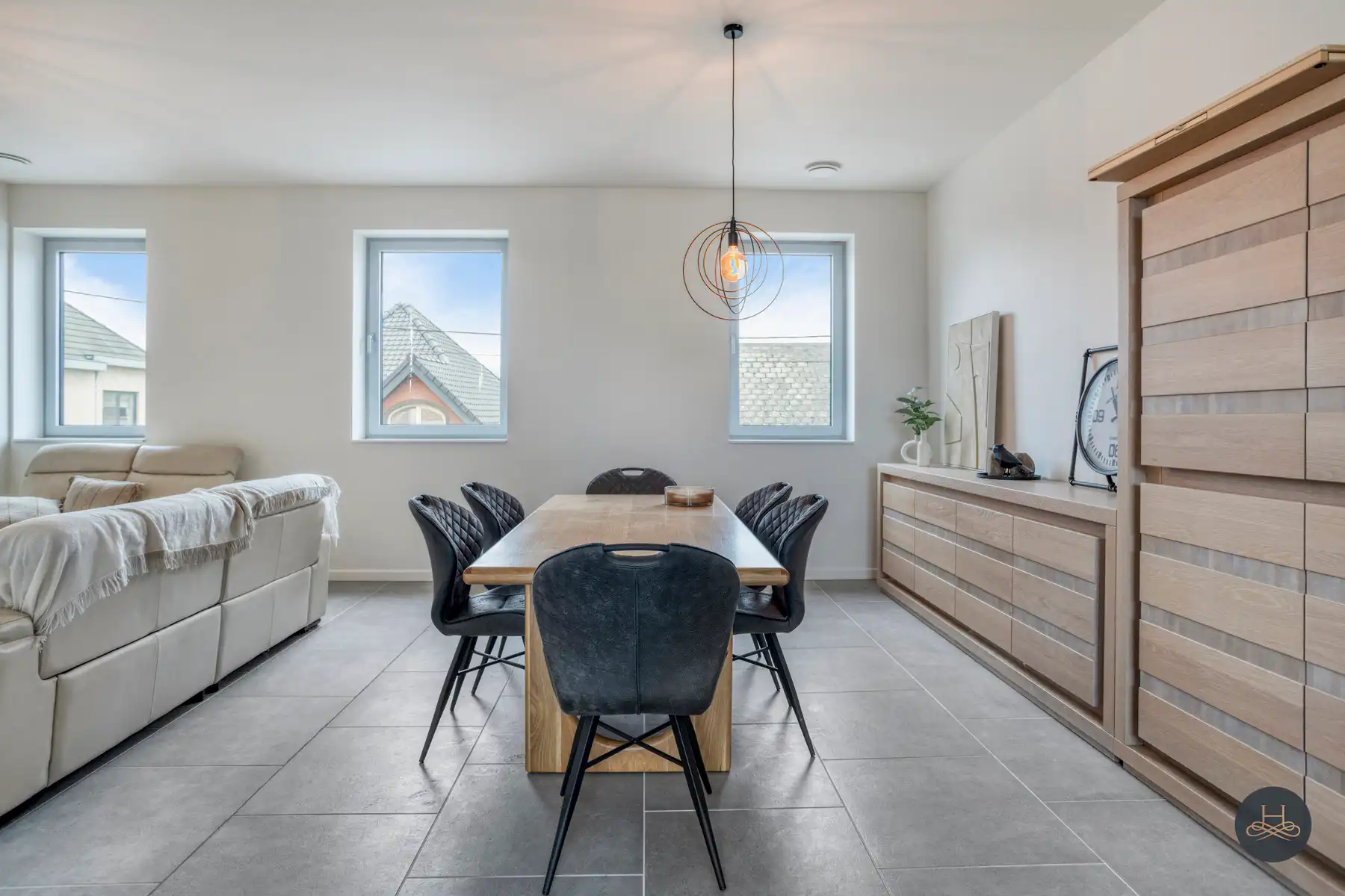 Verrassend ruime en lichtrijke bel-étagewoning met dakterras foto 9